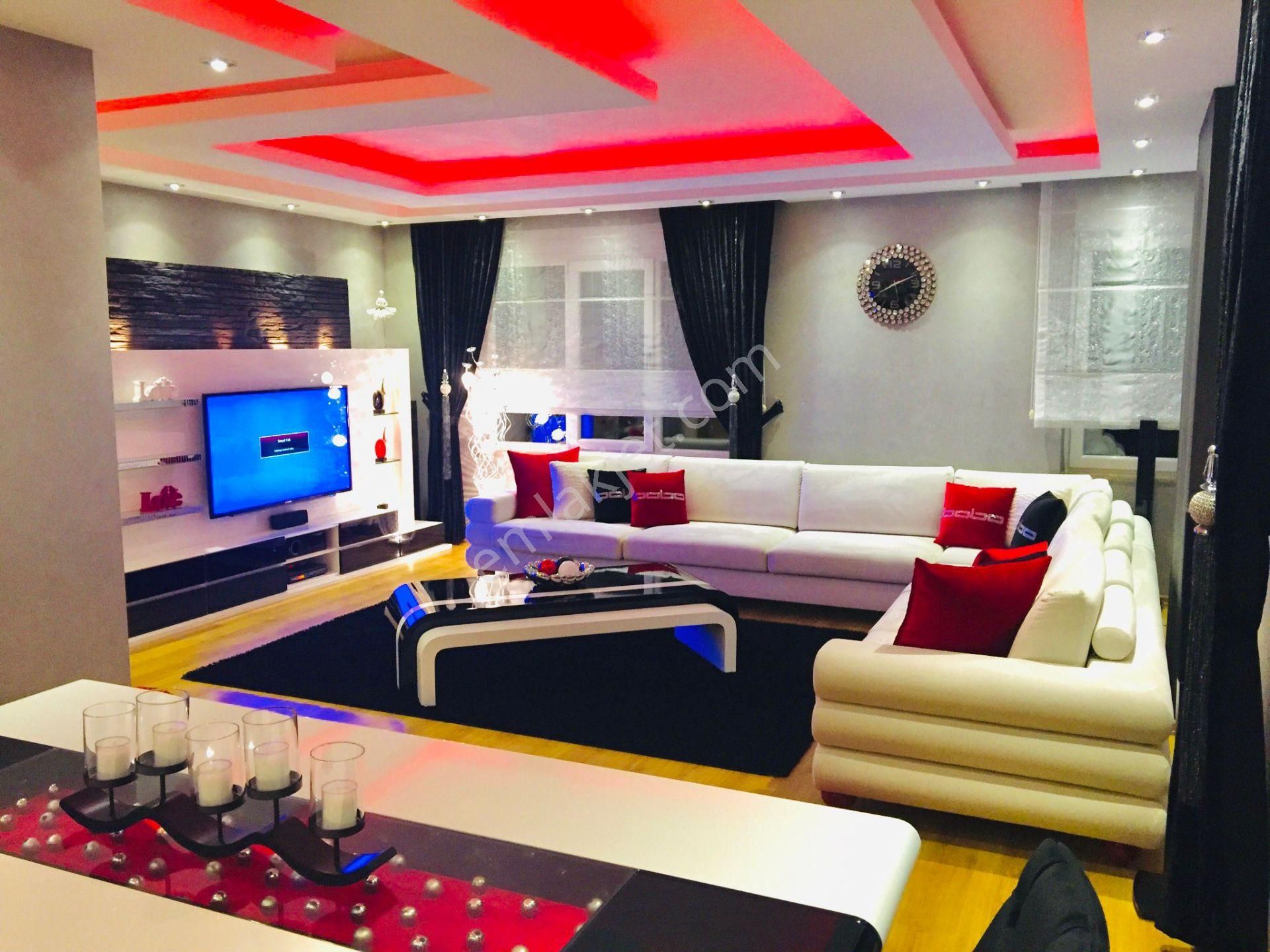 Full Donanımlı Elit Ve Prestijli Site İçi Arakat 3+1