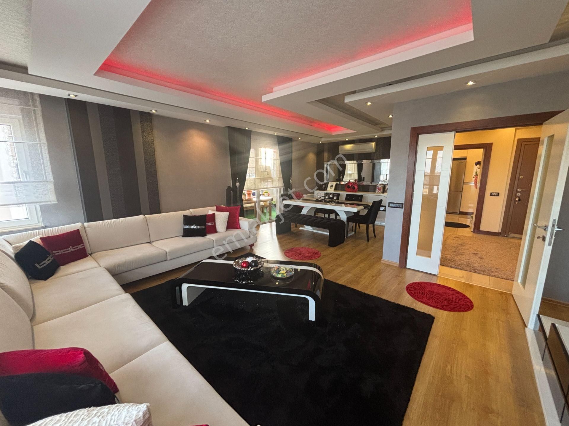 Full Donanımlı Elit Ve Prestijli Site İçi Arakat 3+1 - Görsel 7