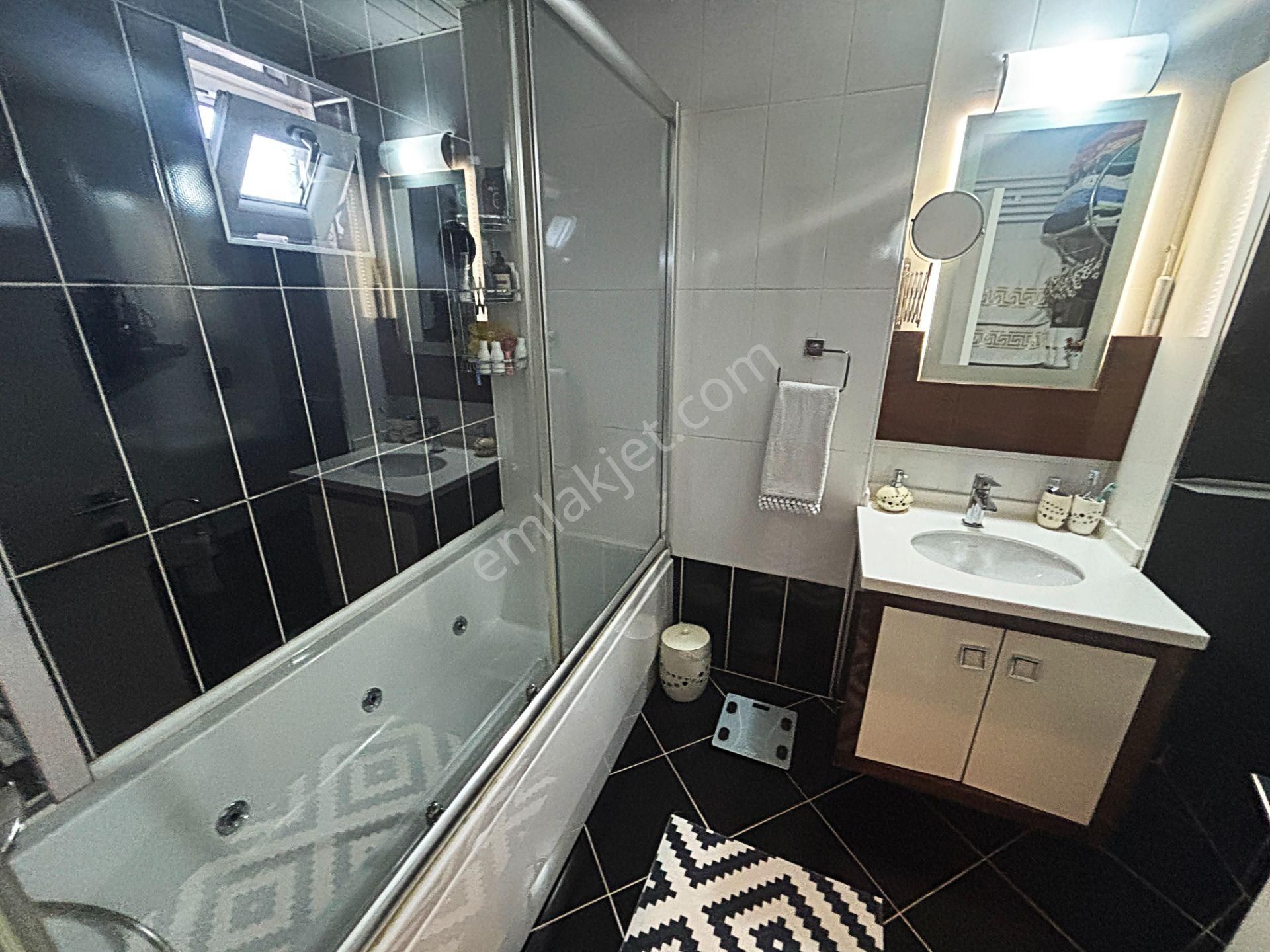 Full Donanımlı Elit Ve Prestijli Site İçi Arakat 3+1 - Görsel 22