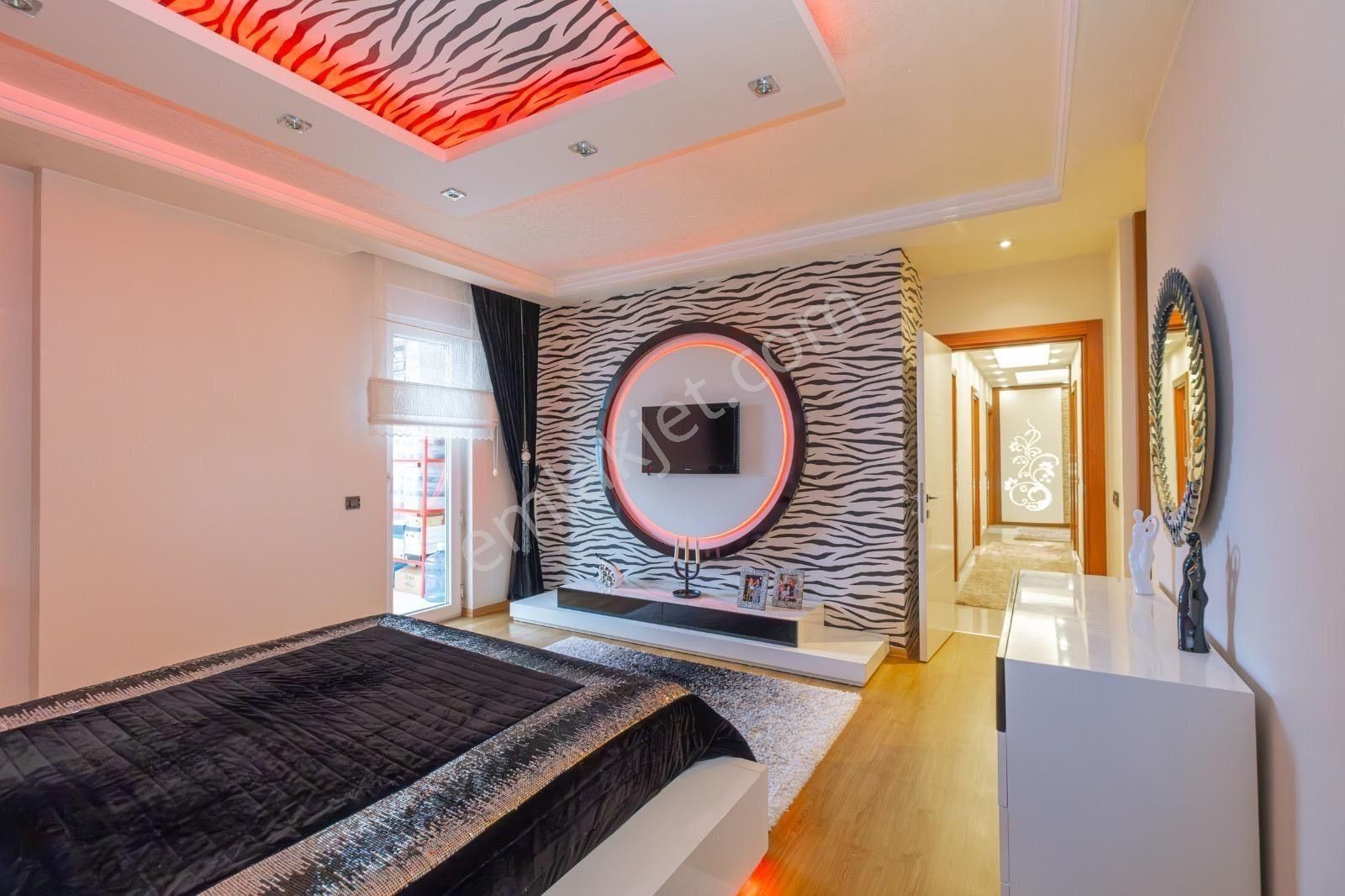 Full Donanımlı Elit Ve Prestijli Site İçi Arakat 3+1 - Görsel 20