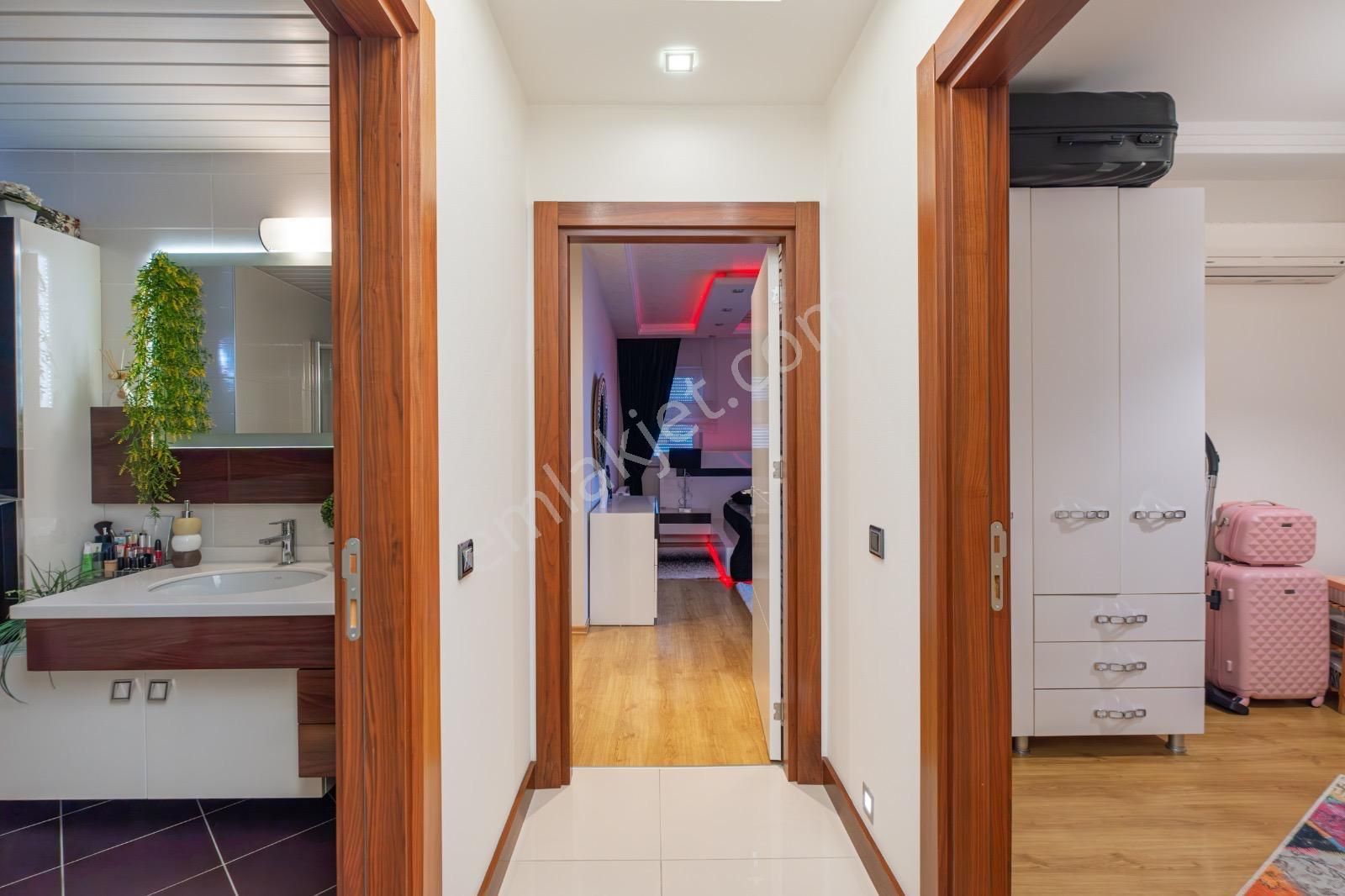 Full Donanımlı Elit Ve Prestijli Site İçi Arakat 3+1 - Görsel 35