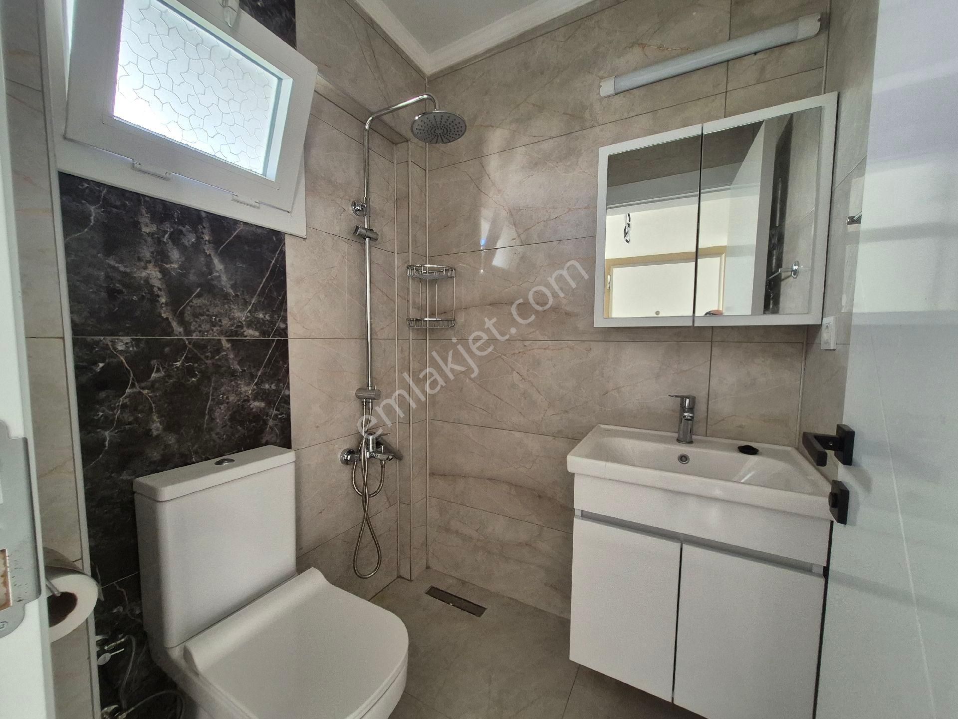 Kuşadası Kadınlar Denizi Mahallesi 3+1 - Görsel 9