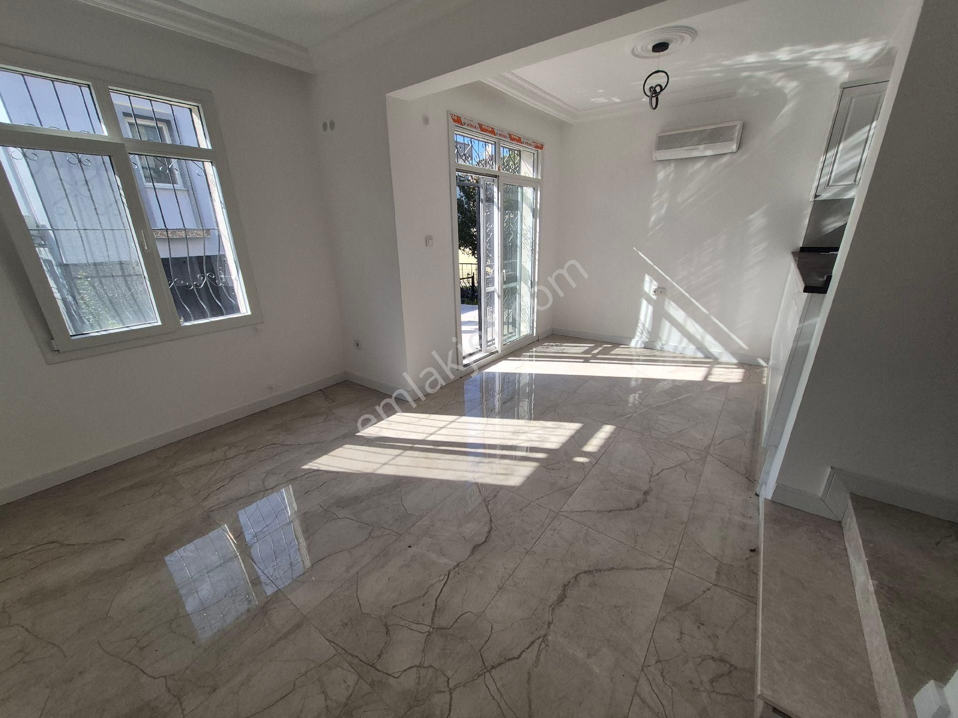 Kuşadası Kadınlar Denizi Mahallesi 3+1 - Görsel 3