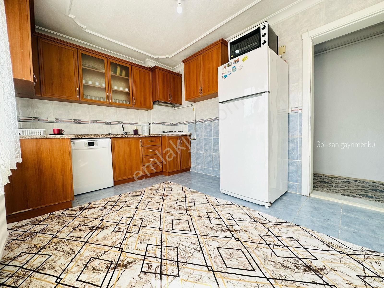 🏡 Göl-san Gayrimenkul’den 🏡 Yıldıztepe Mah. 3+1 150 M2 Satılık Doğalgazlı Daire - Görsel 3