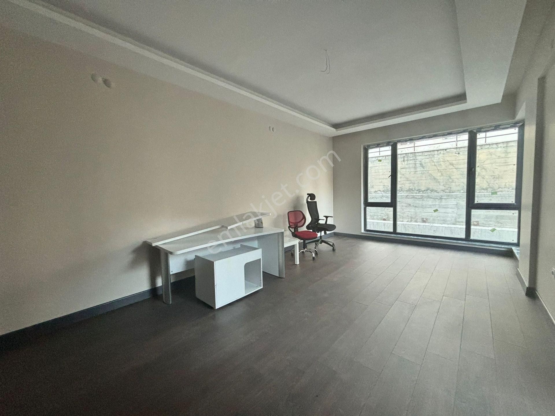 Alaçatı Premıum'dan Cadde Üzeri*2+1*90 M2*sıfır Daire* - Görsel 8