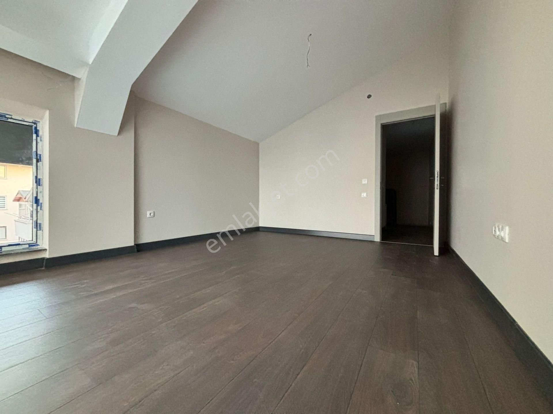 Alaçatı Premıum'dan Cadde Üzeri*2+1*90 M2*sıfır Daire* - Görsel 32