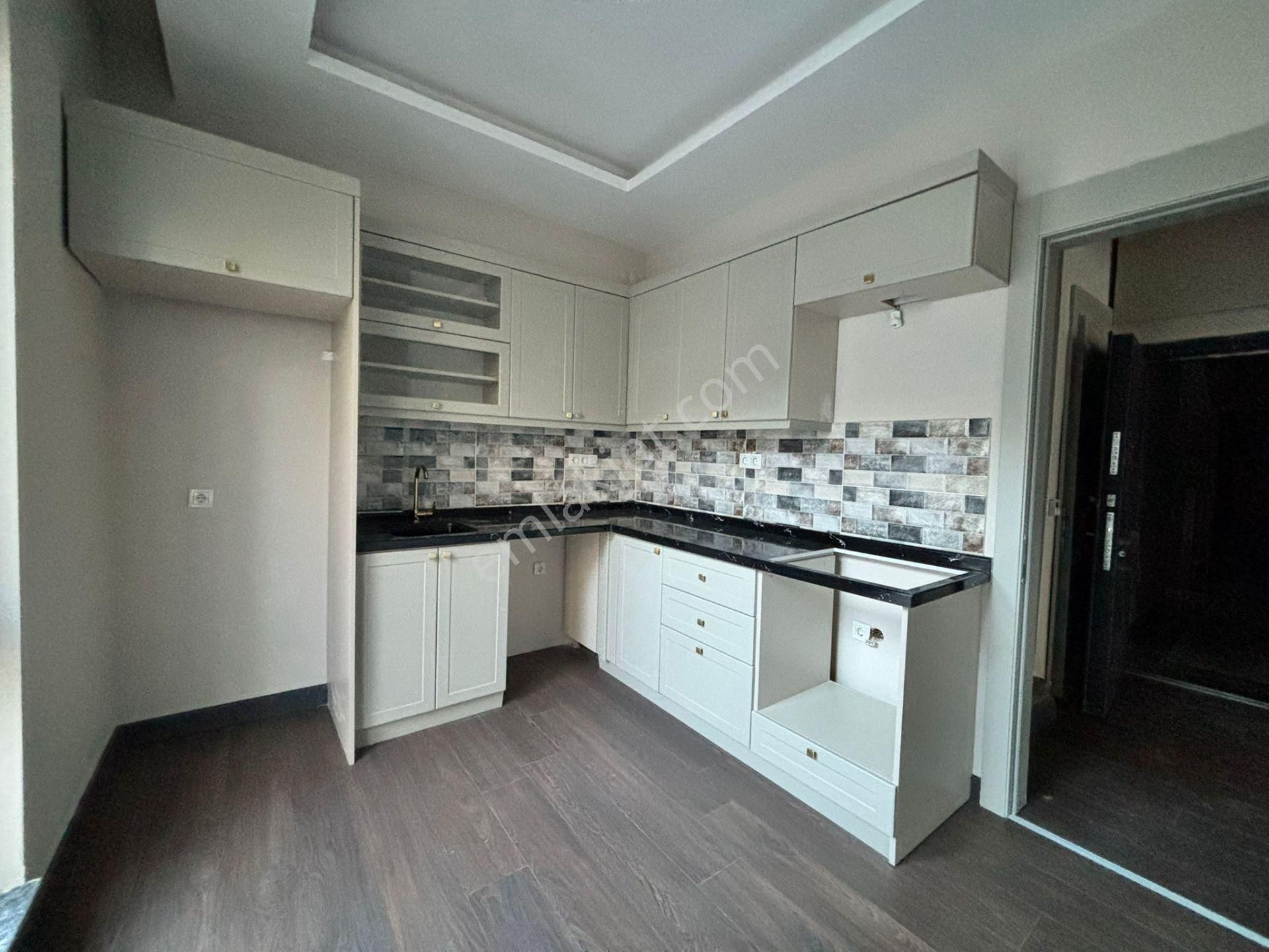 Alaçatı Premıum'dan Cadde Üzeri*2+1*90 M2*sıfır Daire* - Görsel 23
