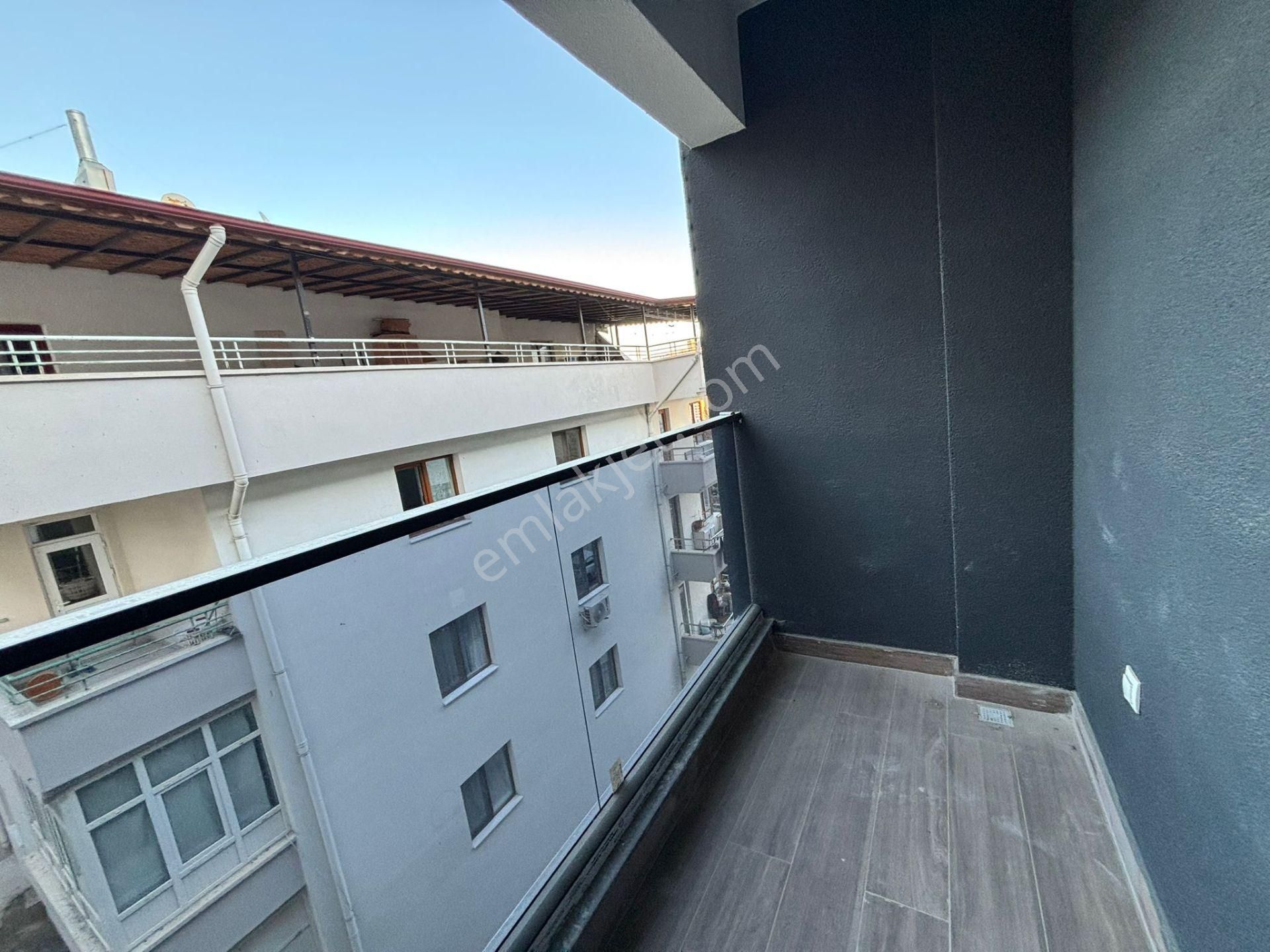 Alaçatı Premıum'dan Cadde Üzeri*2+1*90 M2*sıfır Daire* - Görsel 16