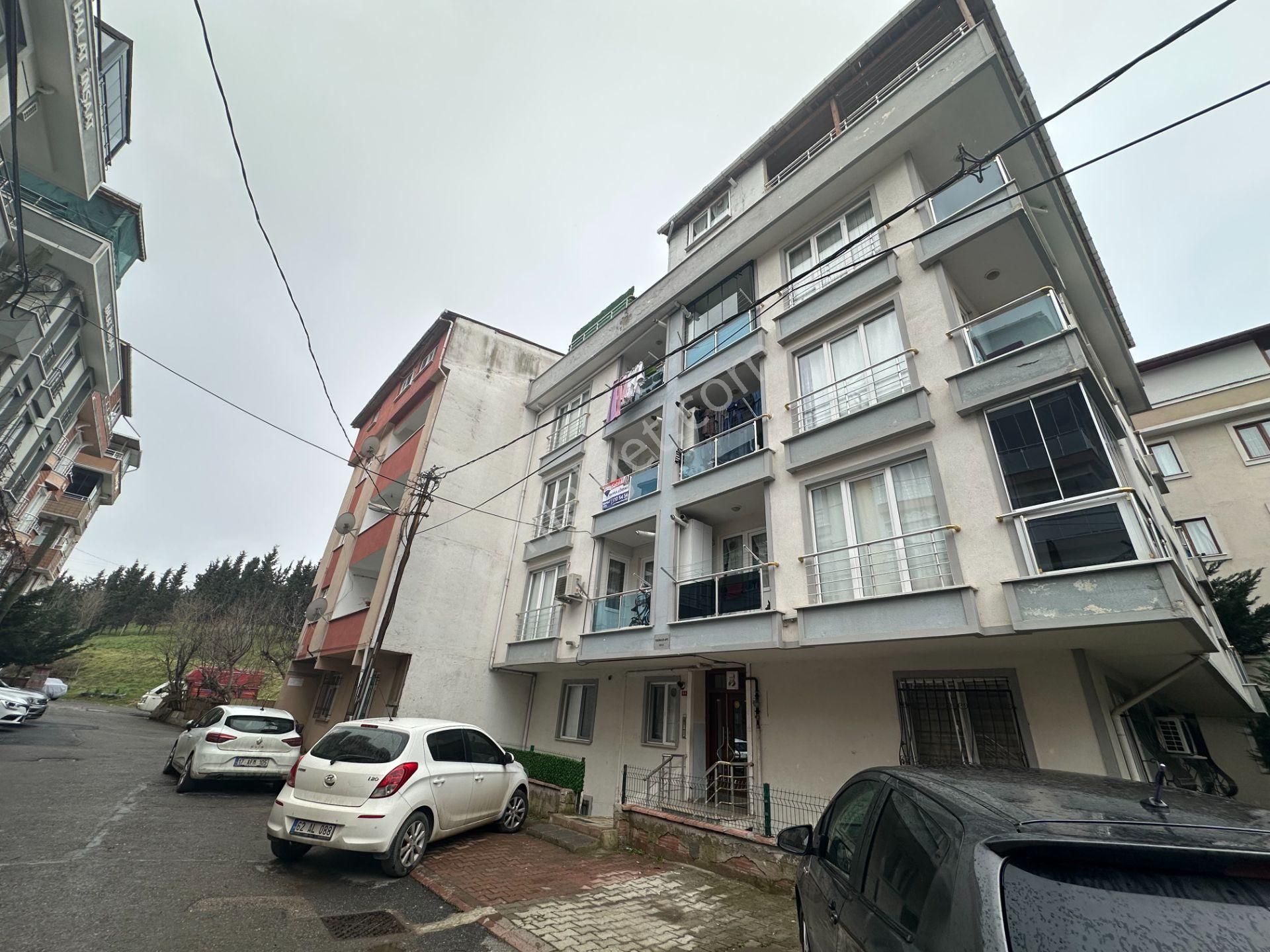 Remax Sancaktepe Fatih Mah Ara Kat Satılık 2+1 Daire