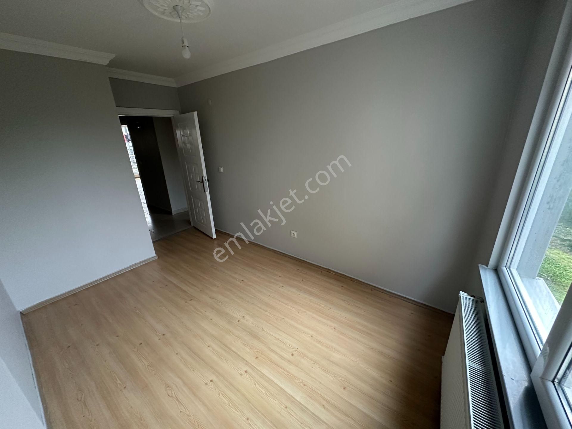 Remax Sancaktepe Fatih Mah Ara Kat Satılık 2+1 Daire - Görsel 13