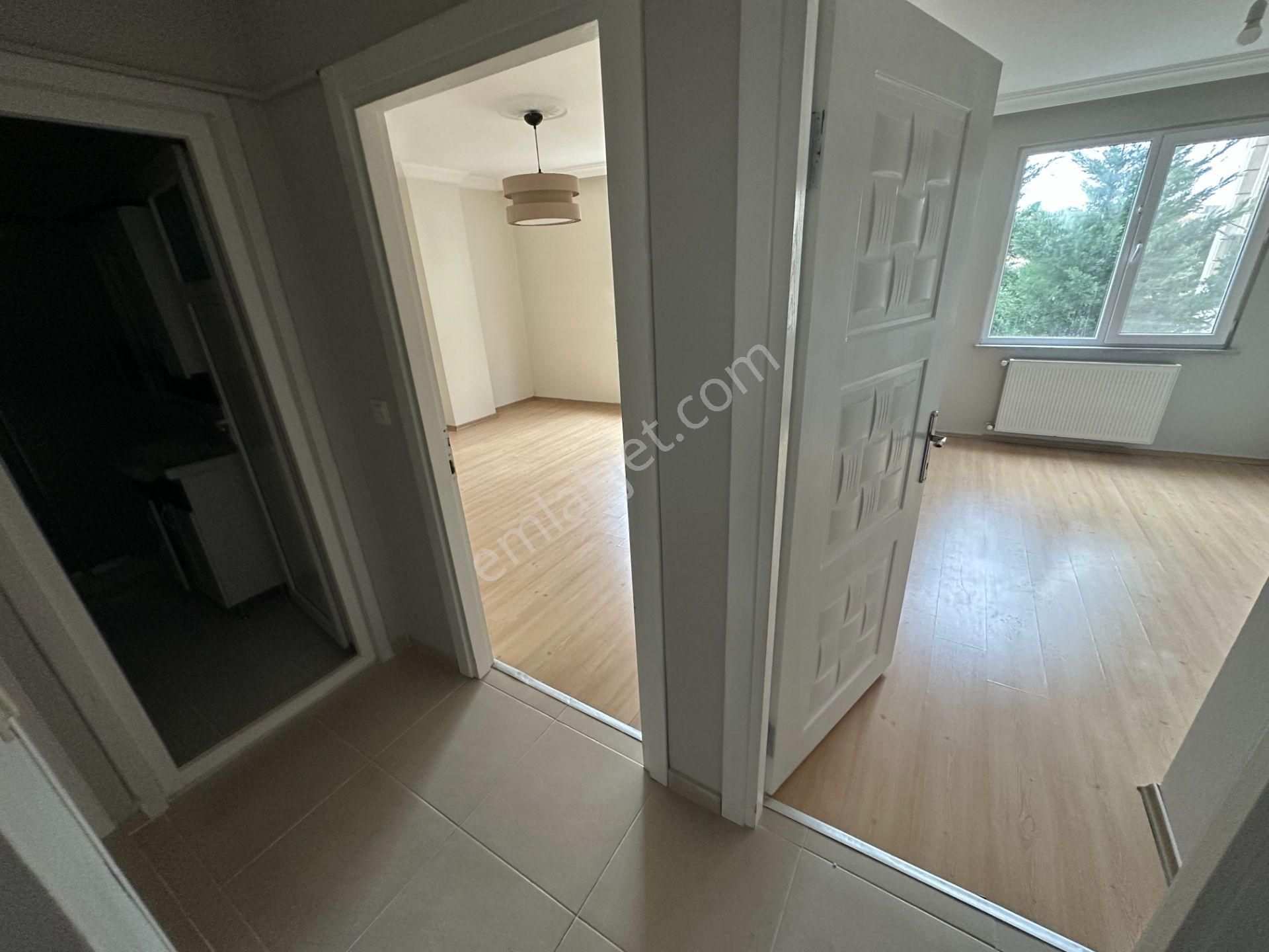 Remax Sancaktepe Fatih Mah Ara Kat Satılık 2+1 Daire - Görsel 11