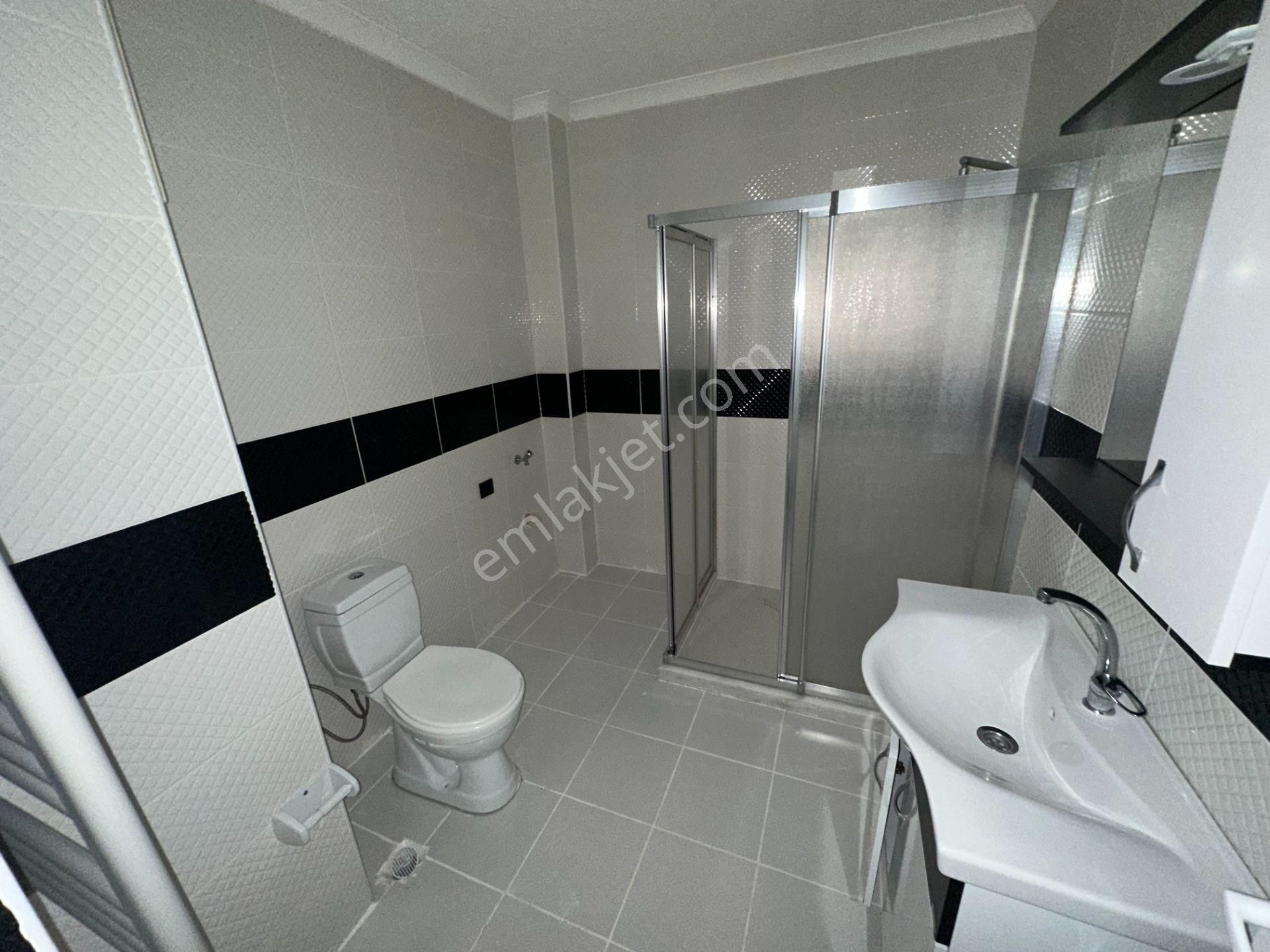 Remax Sancaktepe Fatih Mah Ara Kat Satılık 2+1 Daire - Görsel 17