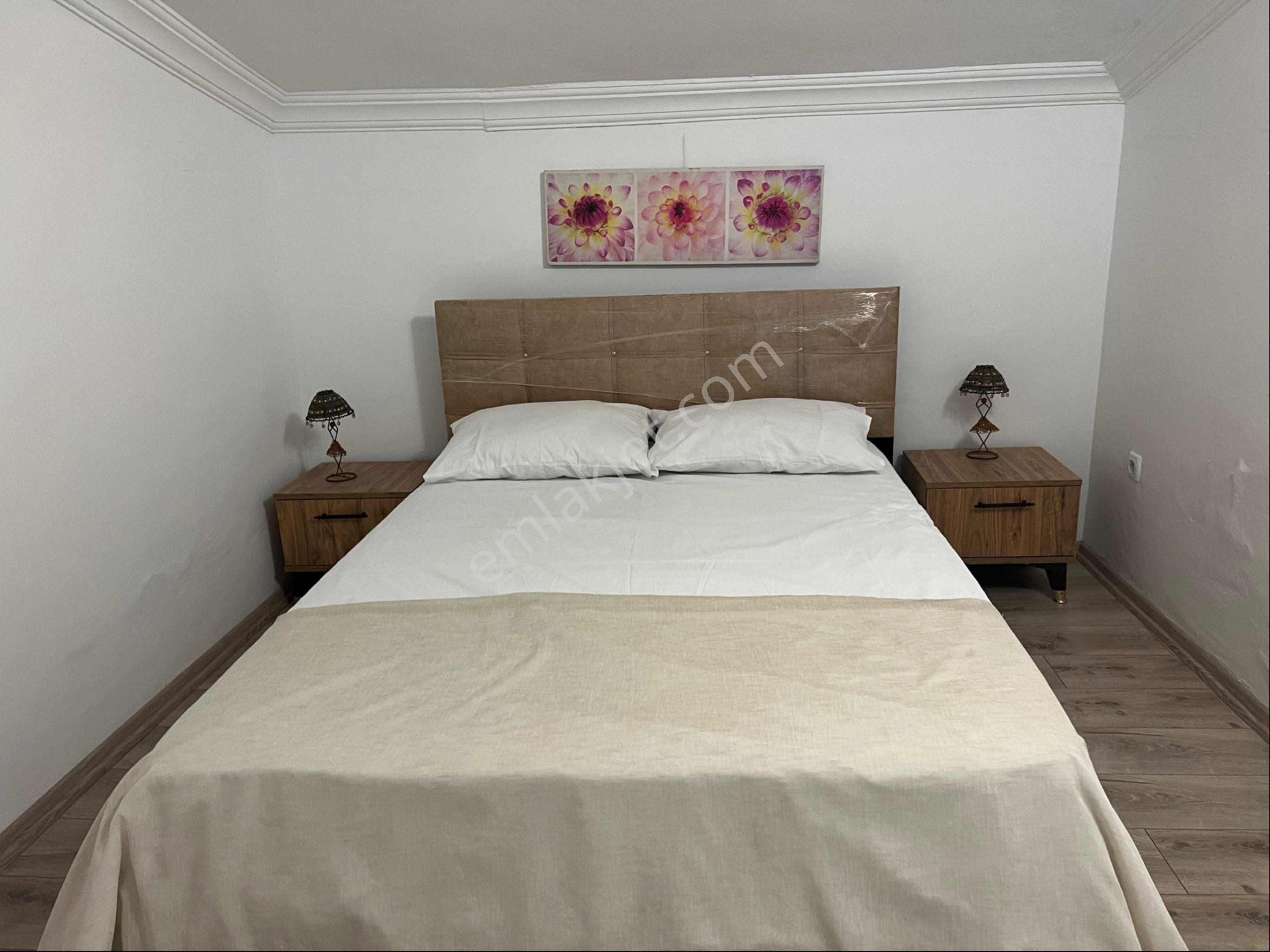 Pınarbaşında Merkezi Sahibinden Eşyalı Yeni Tadılatlı Kiralık 3+1 Daire - Görsel 15