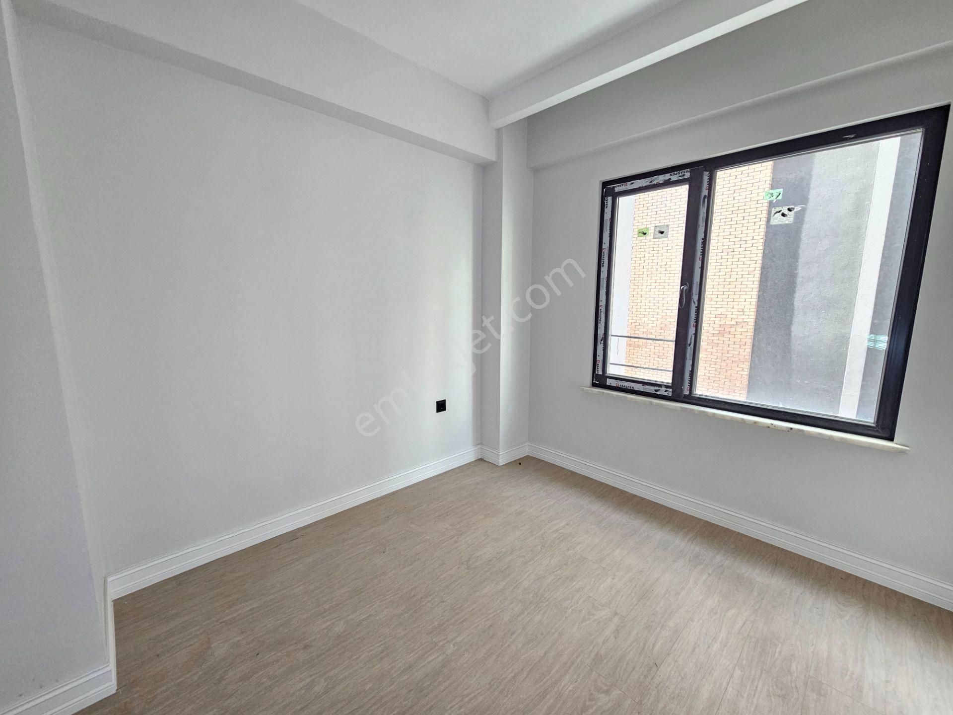 Alavardı Mahallesinde Lüx 3+1 Site İçerisinde Kapalı Otoparklı Satılık Sıfır Daireler - Görsel 3