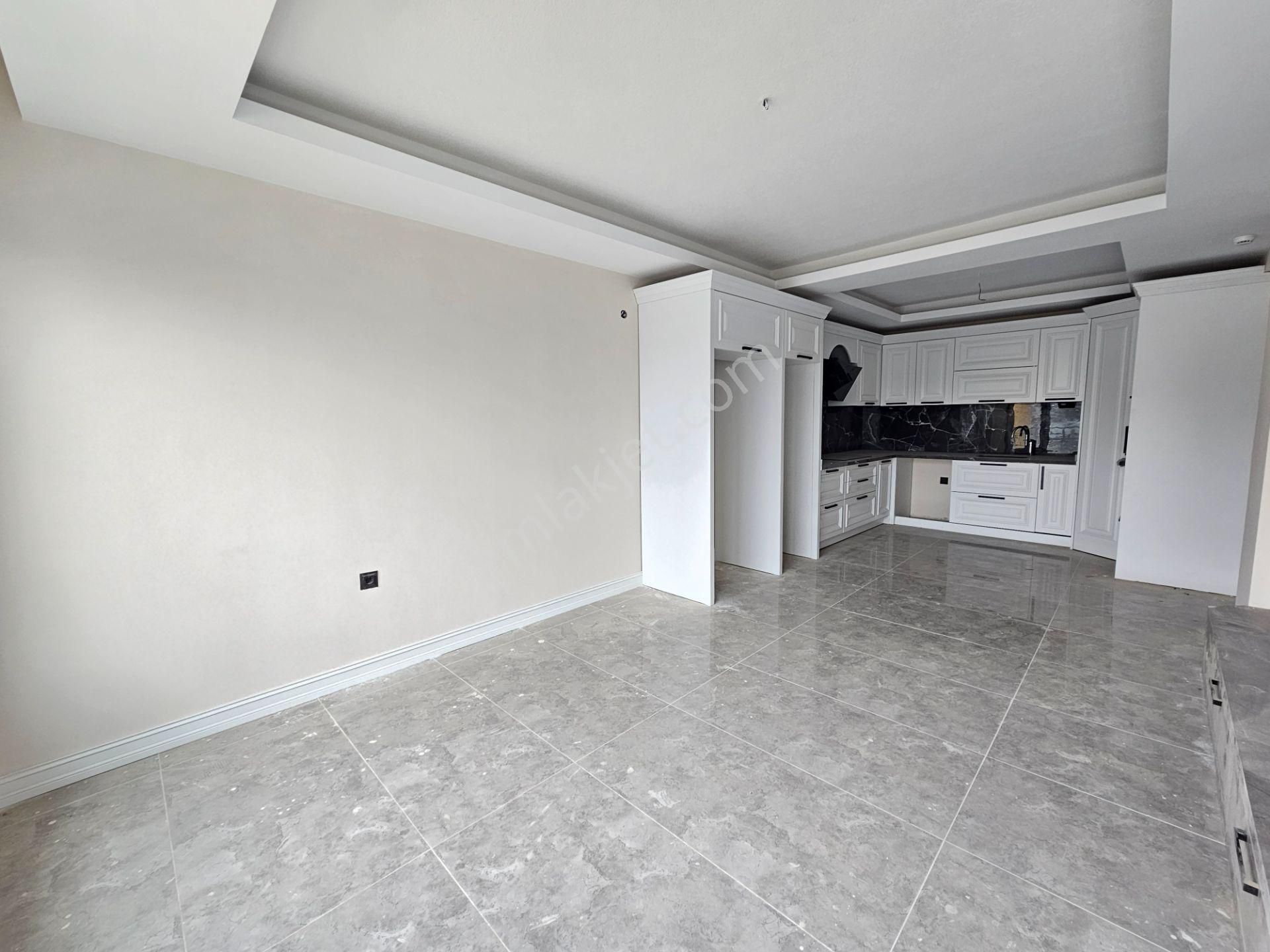 Alavardı Mahallesinde Lüx 3+1 Site İçerisinde Kapalı Otoparklı Satılık Sıfır Daireler - Görsel 12