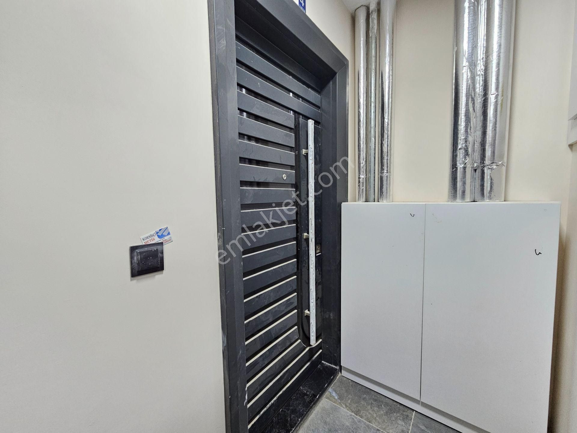 Alavardı Mahallesinde Lüx 3+1 Site İçerisinde Kapalı Otoparklı Satılık Sıfır Daireler - Görsel 42