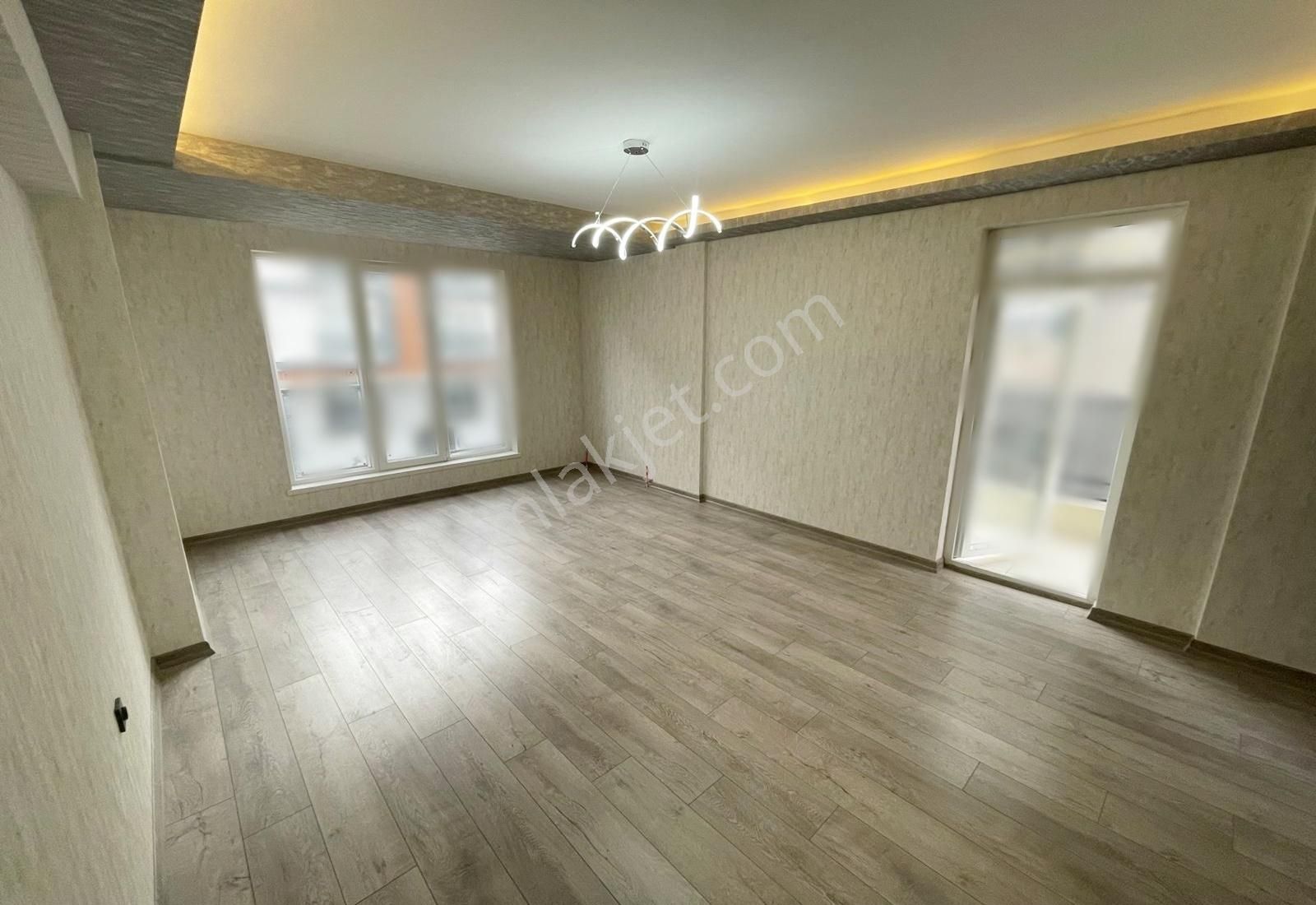 Hisar'da Yeni Sahibini Bekleyen 3+1 Satılık Fırsat Dairesi!!! - Görsel 4