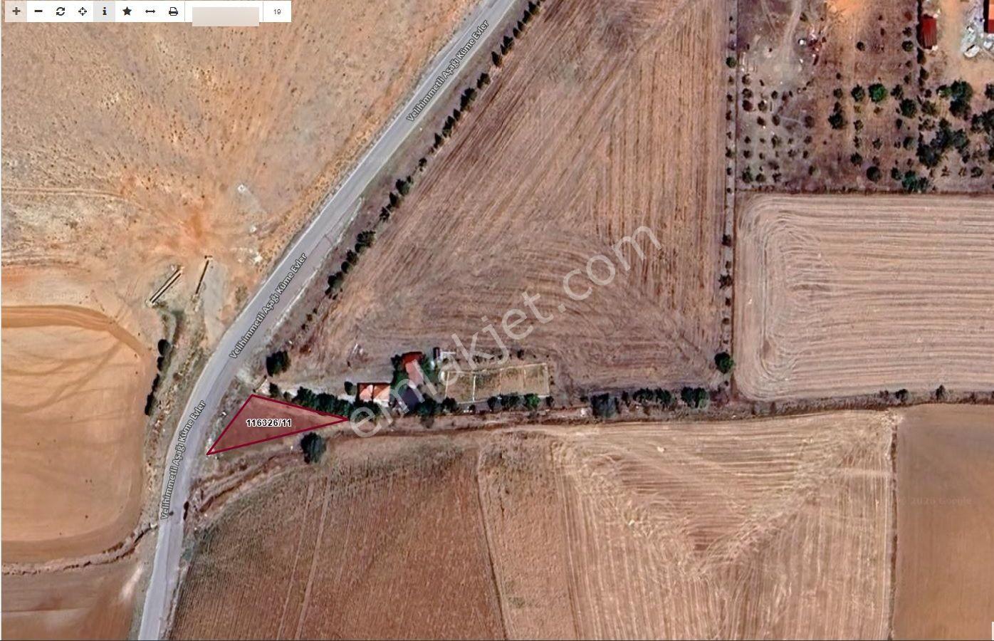 Gölbaşı Velihimmetli De 344m2 Tek Tapu Asfalta Cephe Tarla