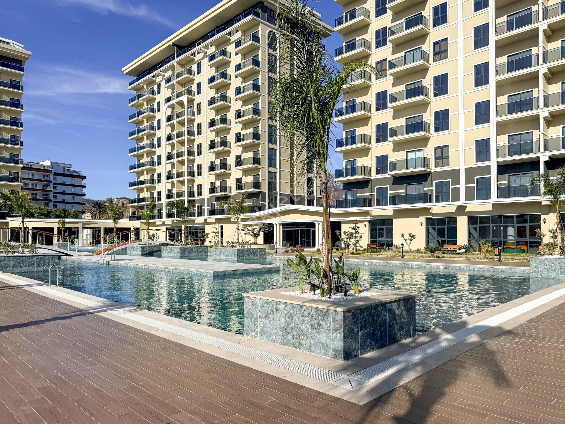 Demirtaş’ta Manzaralı Yeni Ve Zengin Aktiviteli Sitede 1+1 Daire