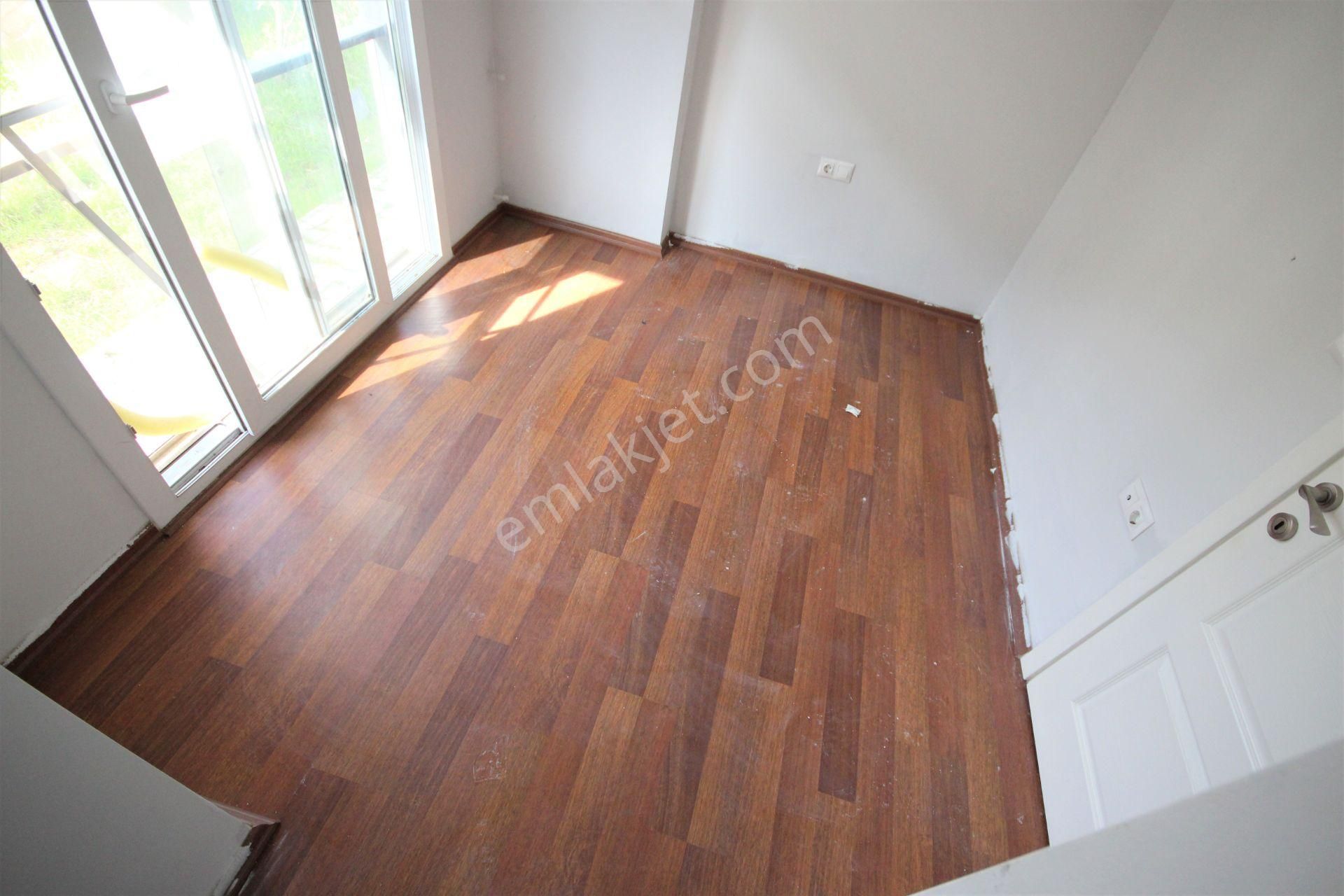 Goldhouse Dan Satılık Pazaryeri Mahallesin De 2+1 Fırsat - Görsel 2