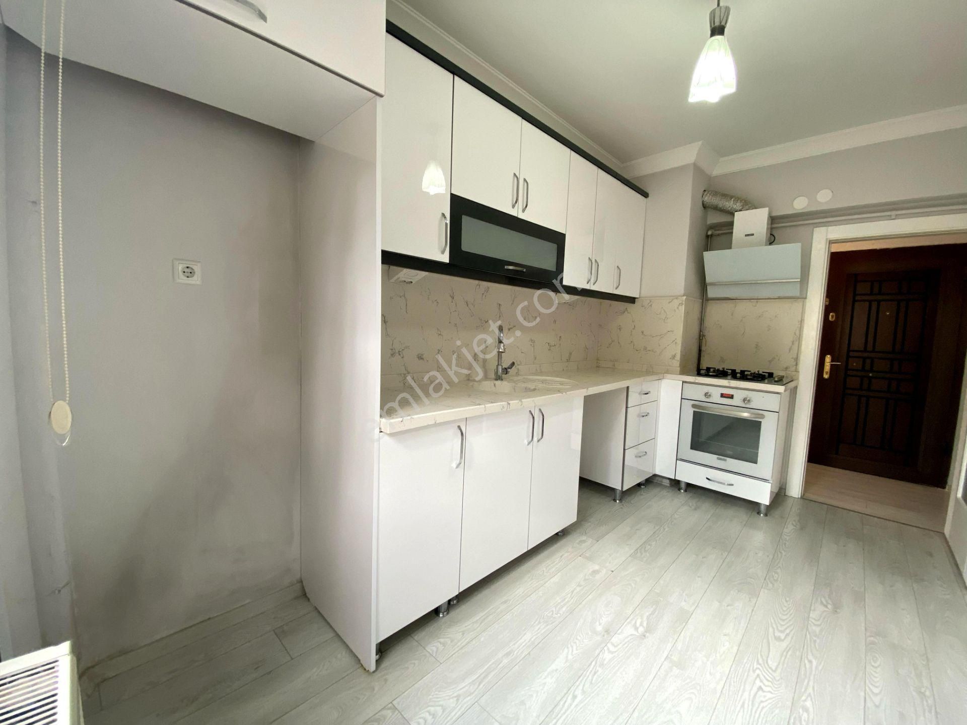 Uzman Emlak'dan İncirli Mh'de Katta Isı Yalıtımlı,full Yapılı,bağımsız 3+1 Daire - Görsel 17