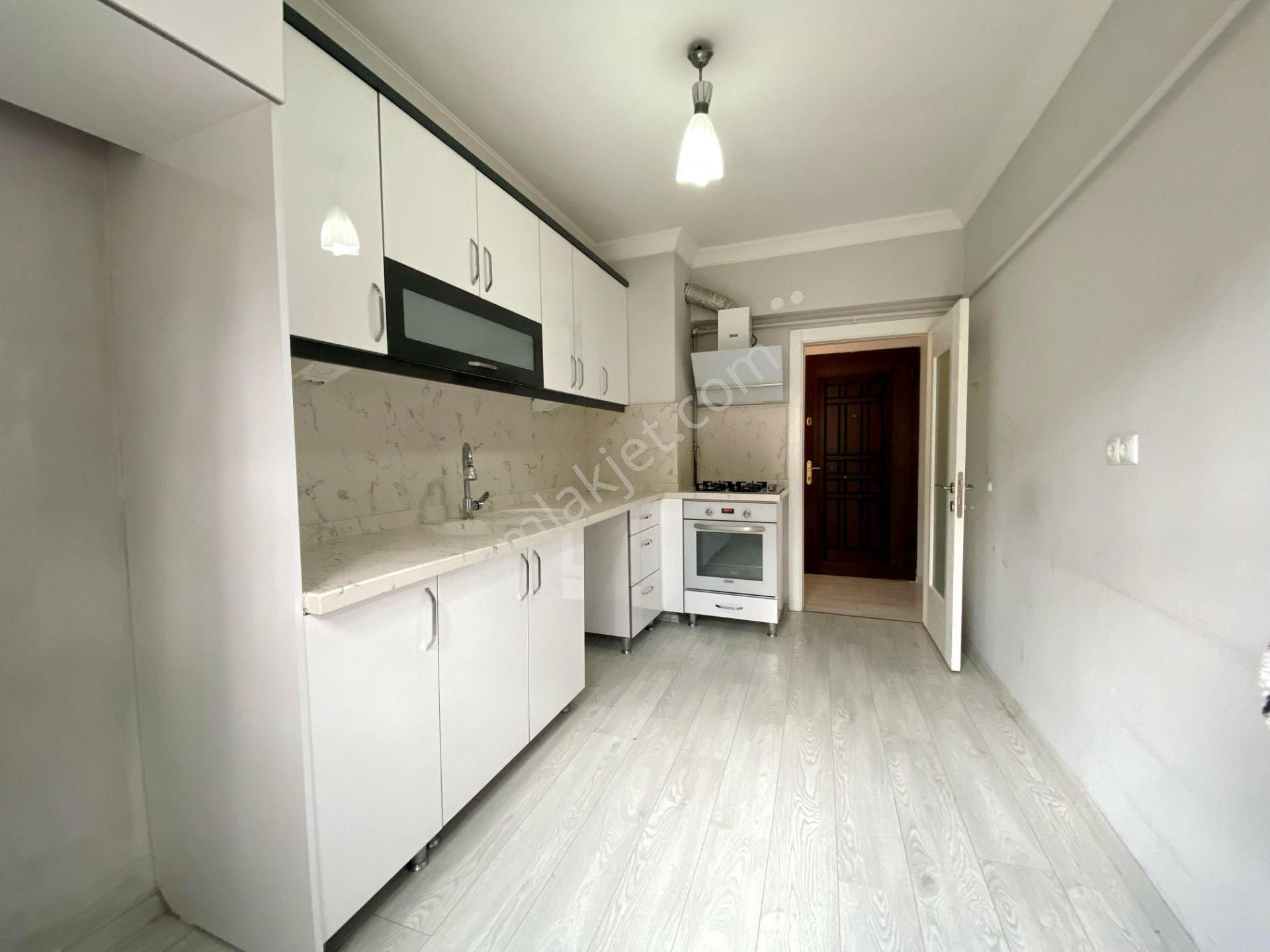 Uzman Emlak'dan İncirli Mh'de Katta Isı Yalıtımlı,full Yapılı,bağımsız 3+1 Daire - Görsel 16