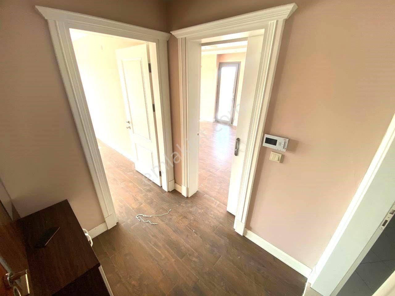 🏡🏡aktiften Cadde Üzerinde Önü Kapanmaz Hayatınızı Kolaylaştıracak Satılık 1+1 Daire - Görsel 11