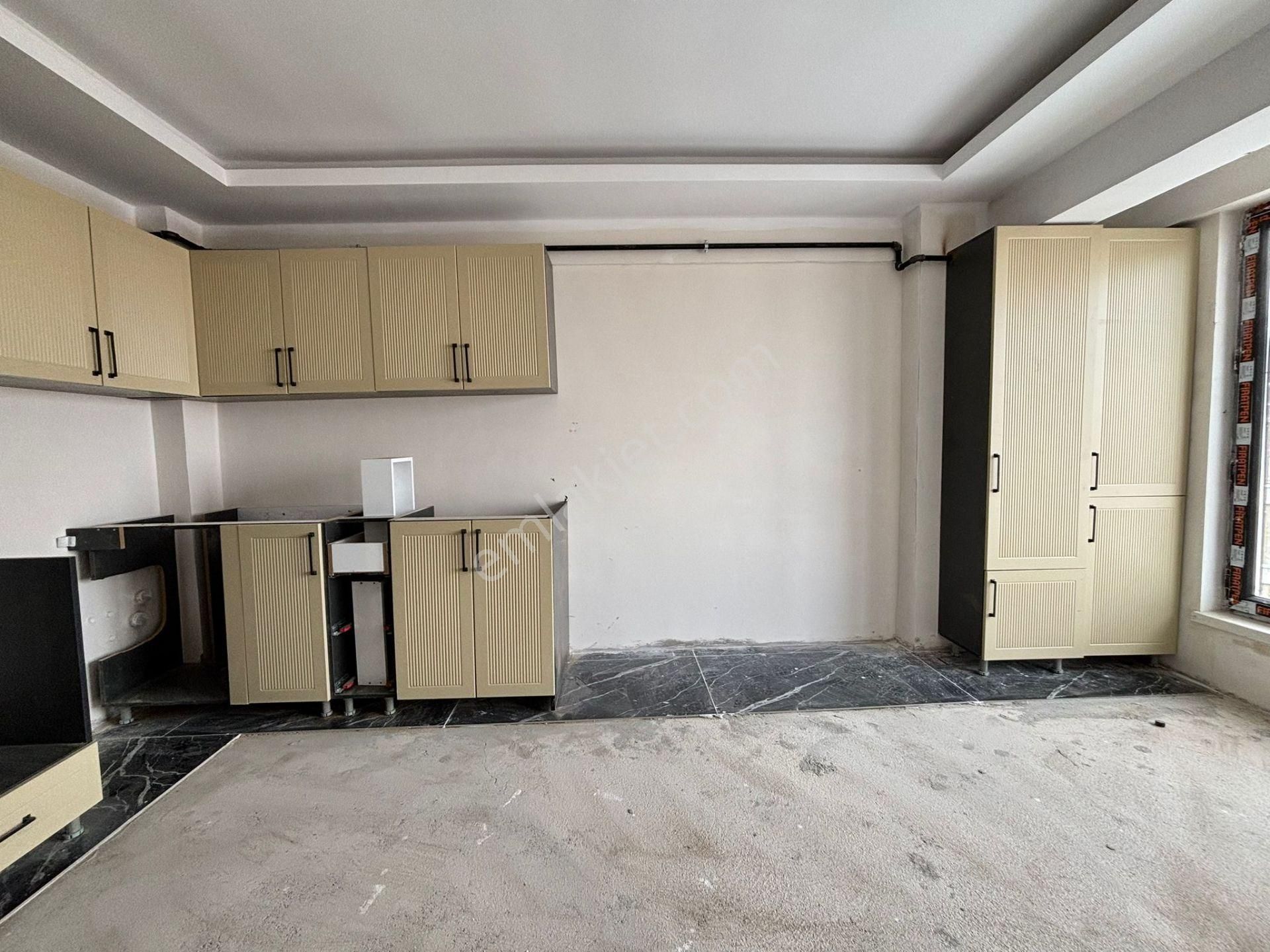 Alaçatı Premium'dan Ana Cadde Üzeri Sıfır 1+1 Lüx Daire - Görsel 6