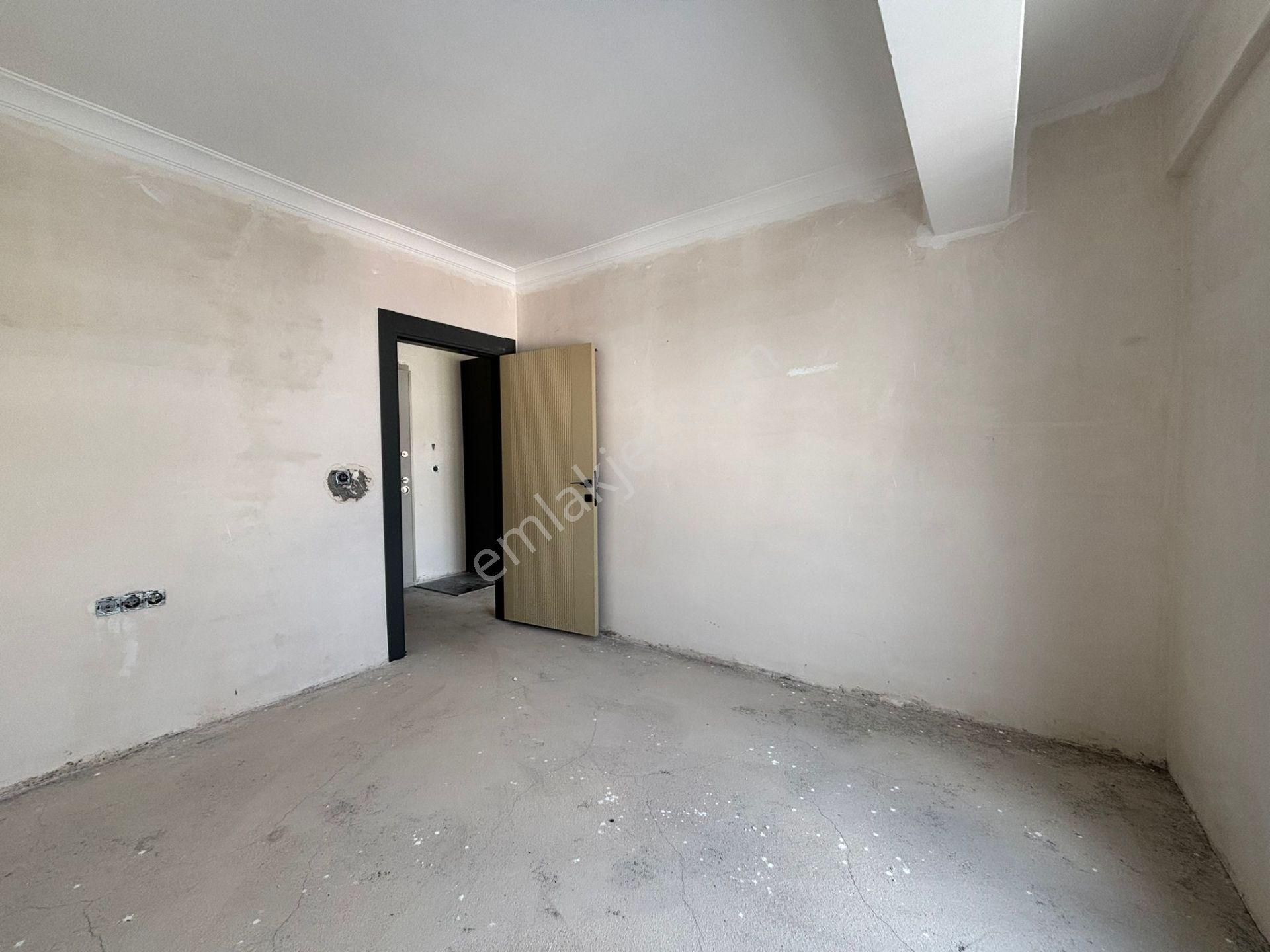 Alaçatı Premium'dan Ana Cadde Üzeri Sıfır 1+1 Lüx Daire - Görsel 11