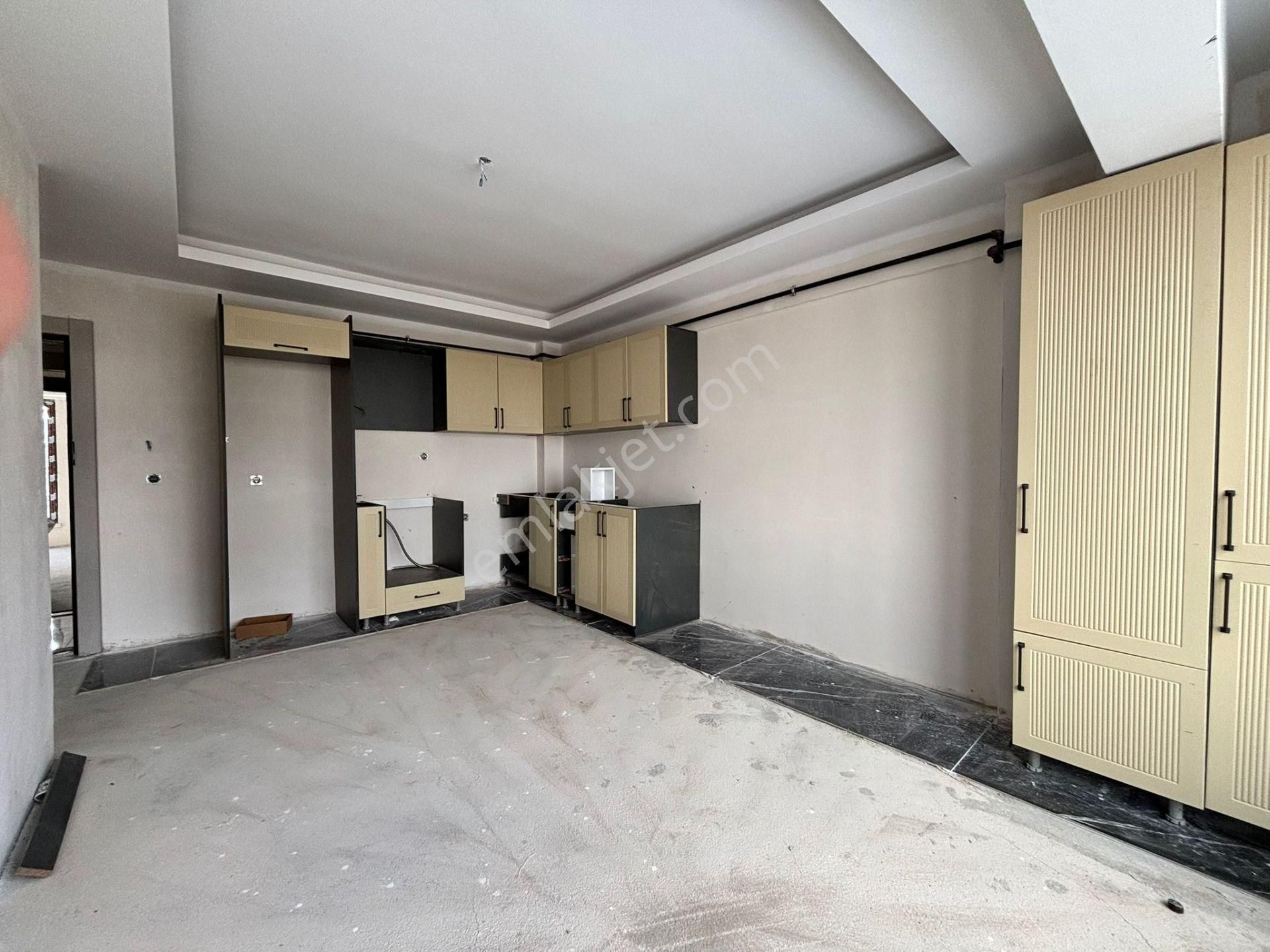 Alaçatı Premium'dan Ana Cadde Üzeri Sıfır 1+1 Lüx Daire - Görsel 24