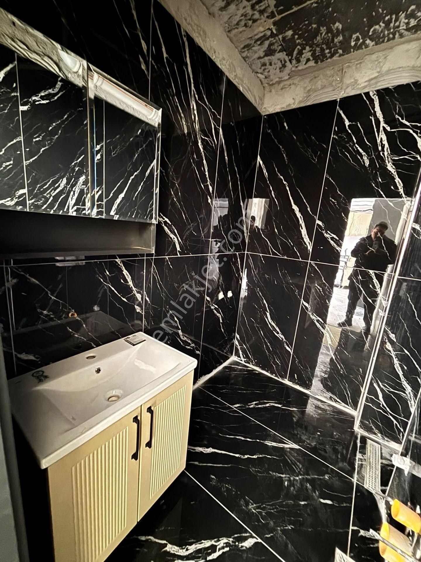 Alaçatı Premium'dan Ana Cadde Üzeri Sıfır 1+1 Lüx Daire - Görsel 16