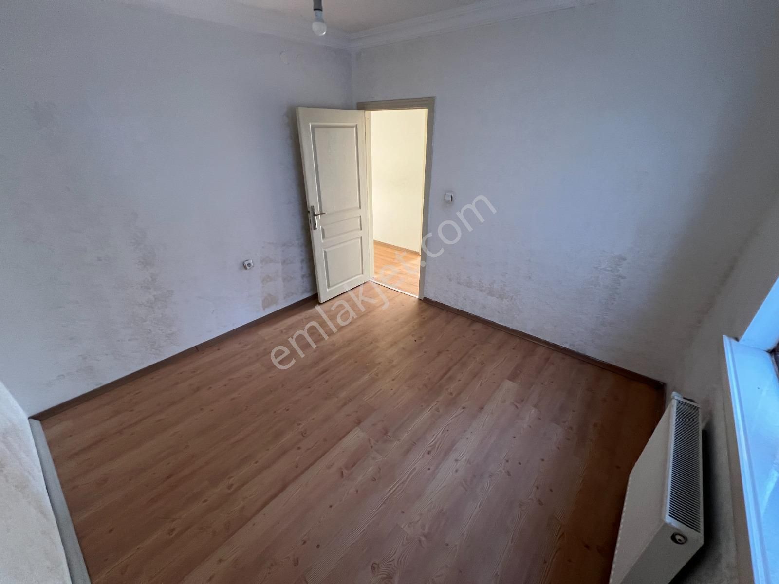 Yayla Merkezi Konumda Katta Yapılı Geniş M2 Fırsat!!!! - Görsel 23