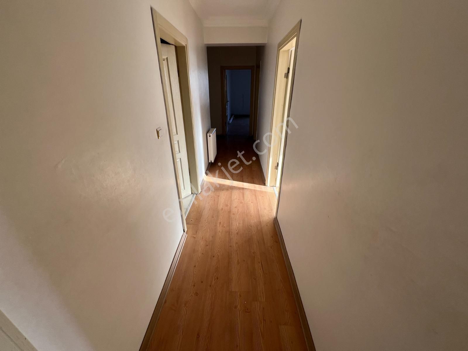 Yayla Merkezi Konumda Katta Yapılı Geniş M2 Fırsat!!!! - Görsel 24