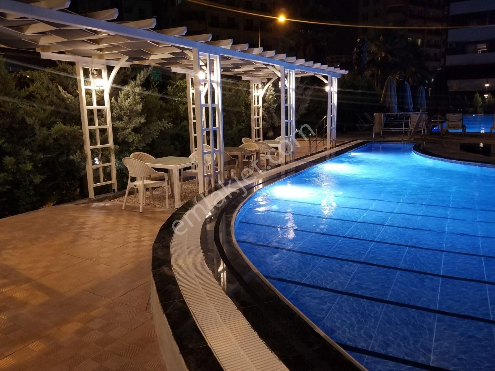 Gürselpaşa'da Full Site Donatılı Eşyalı 1+1 Daire - Görsel 9