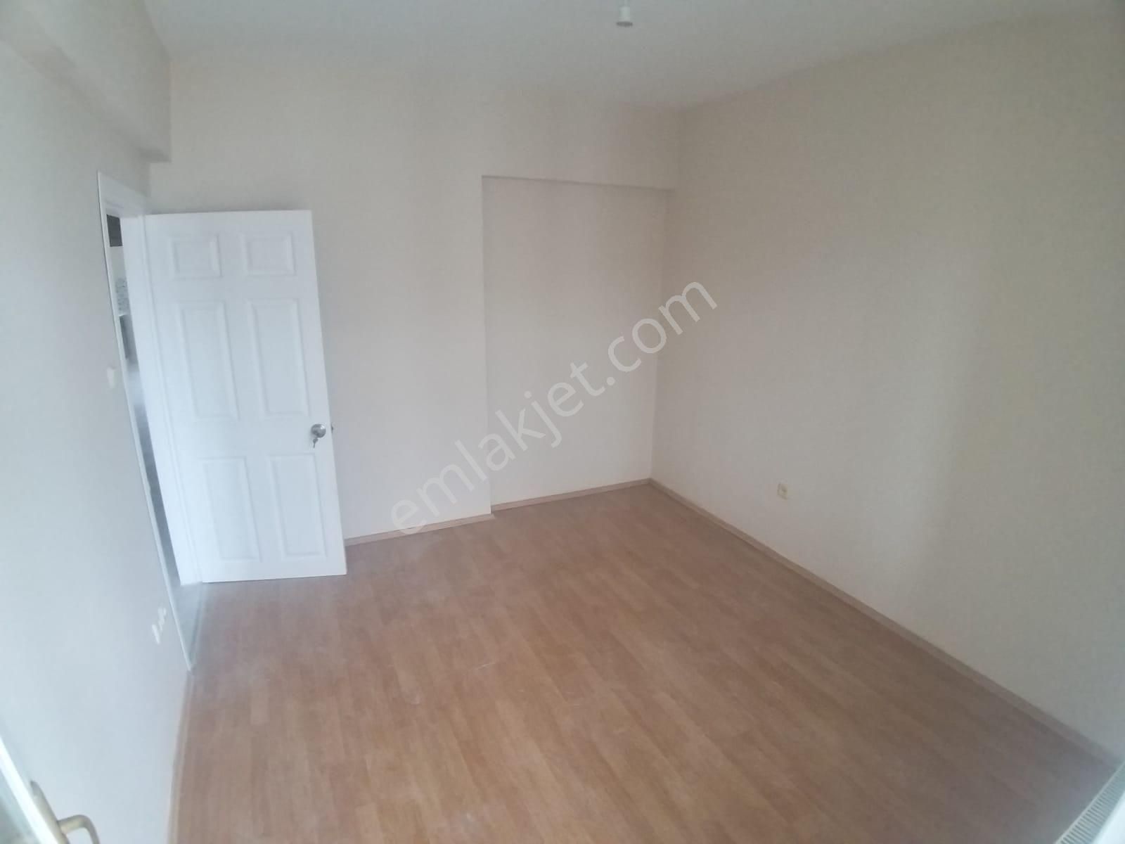 Beylikdüzü Metrobüse 10 Dk Yürüme Mesafesinde Satılık 3+1 Daire - Görsel 15