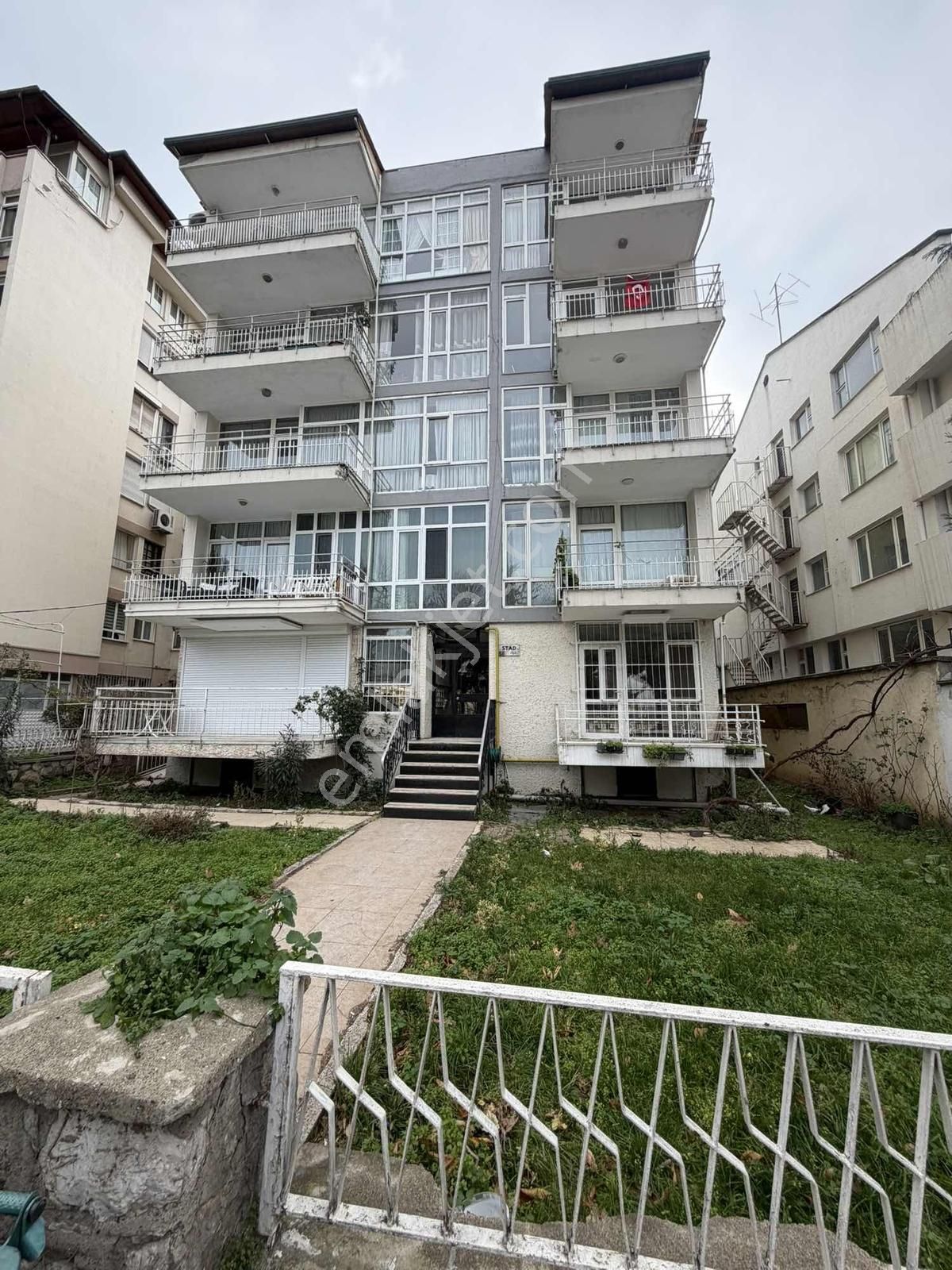Doğan Aslan'dan Kiralık 3+1 Geniş Daire