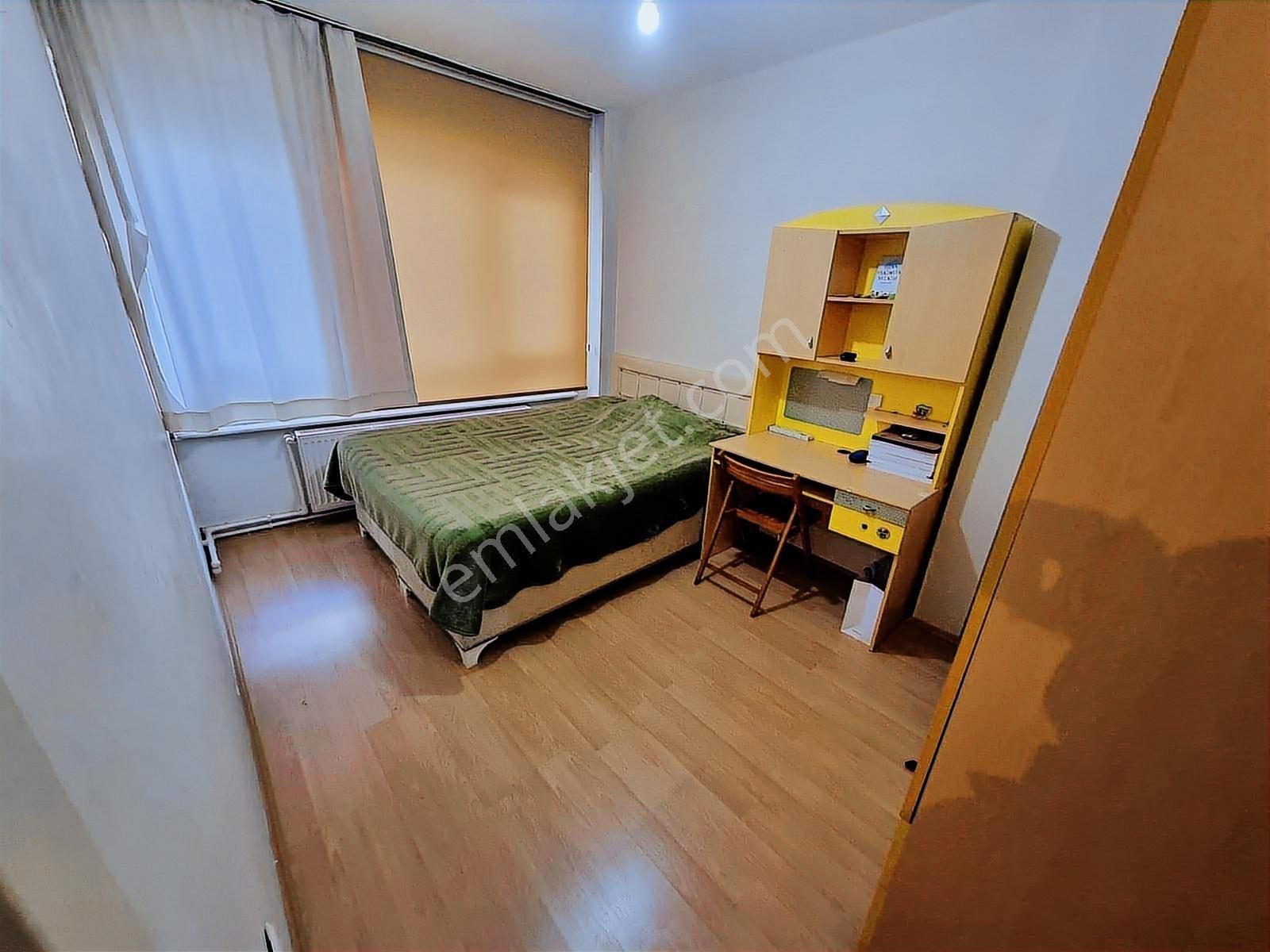Kocamustafapaşa Merkezi Konum Cadde Üzeri 2.kat 2+1 70mk - Görsel 8