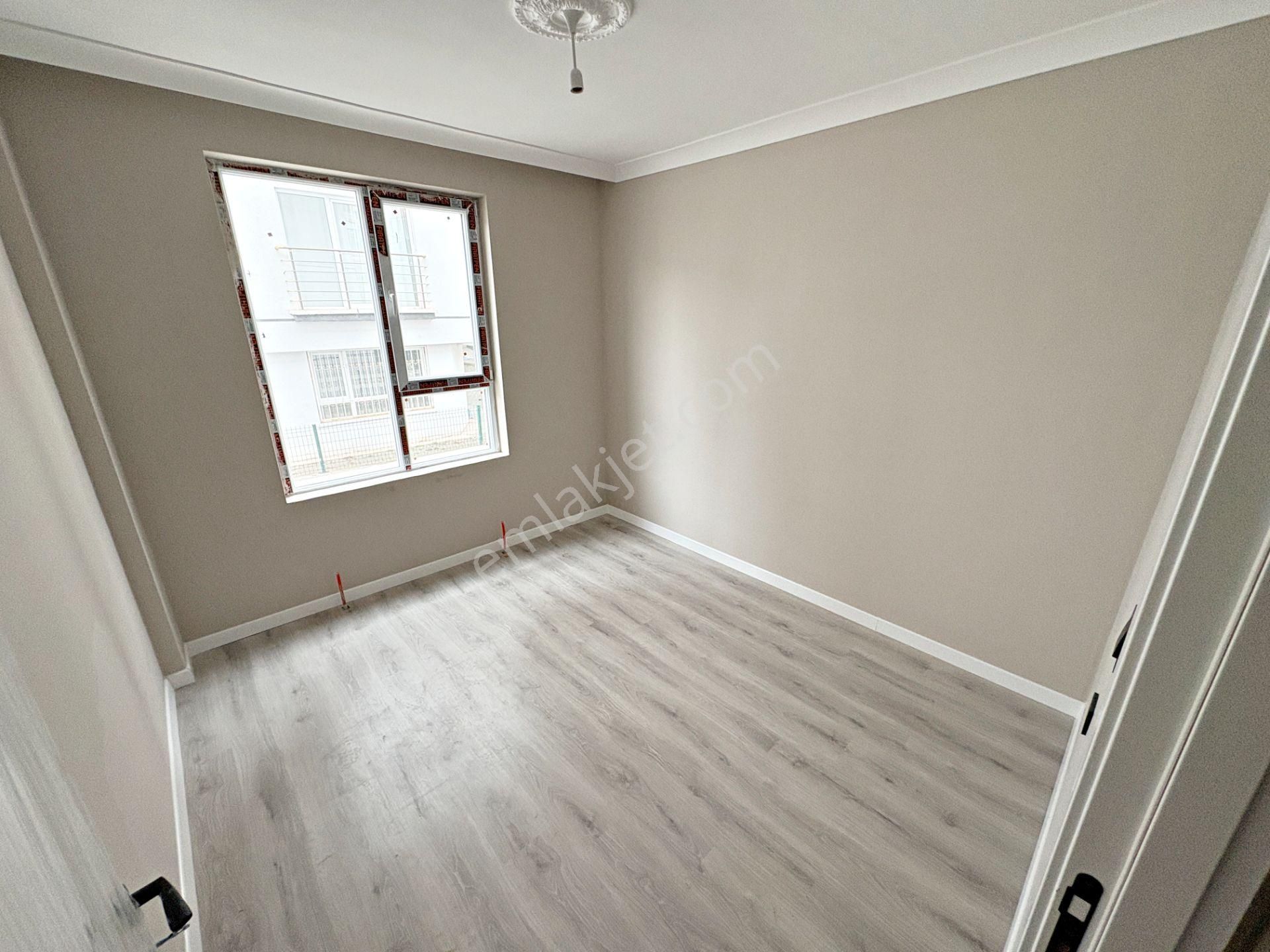 3+1 3.kat Ayvalı Merkezde Sıfır Geniş Oturum E.banyo Asansör - Görsel 27