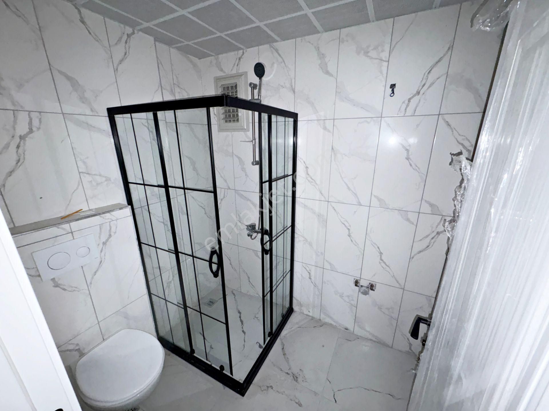 3+1 3.kat Ayvalı Merkezde Sıfır Geniş Oturum E.banyo Asansör - Görsel 28