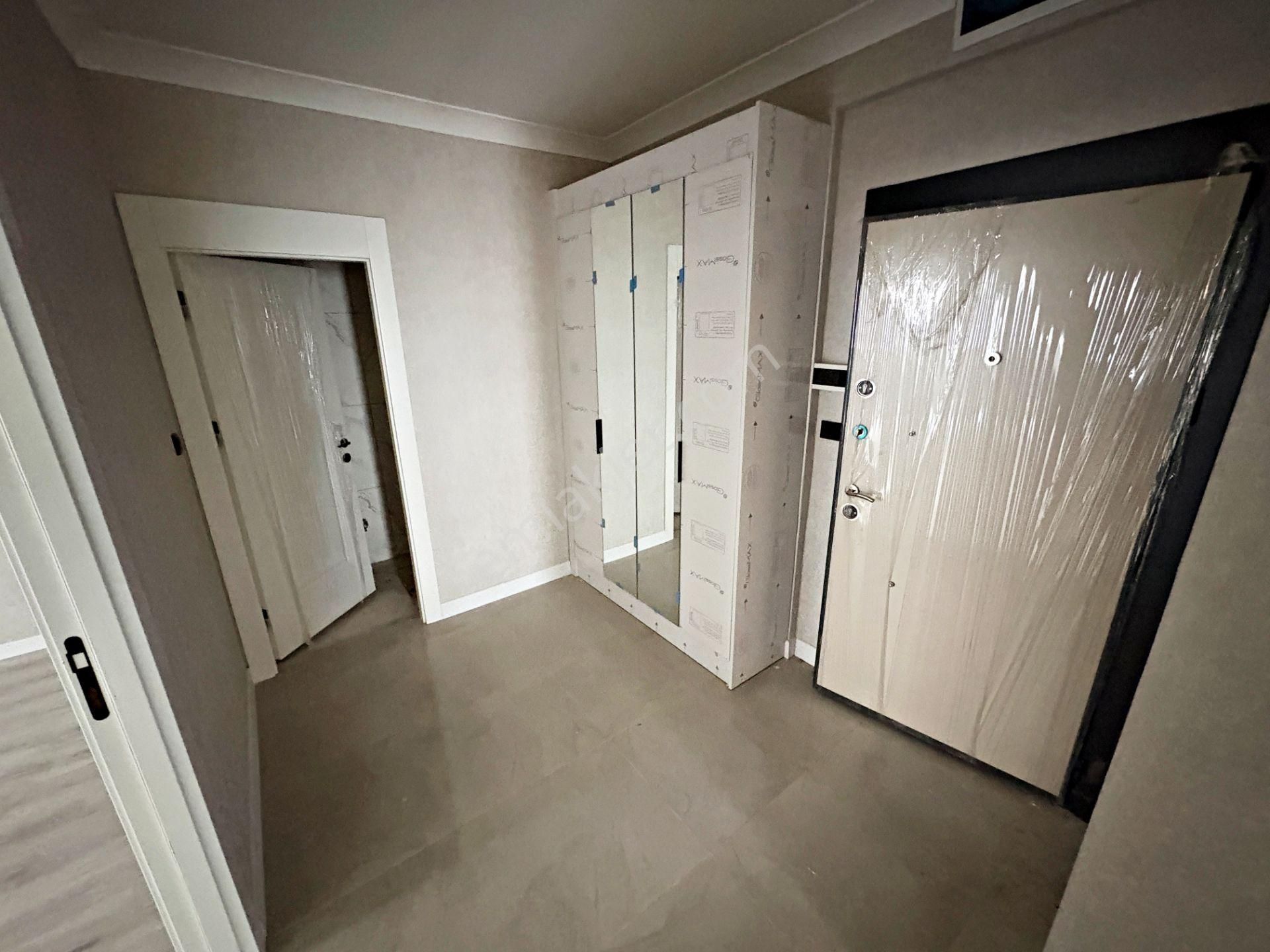 3+1 3.kat Ayvalı Merkezde Sıfır Geniş Oturum E.banyo Asansör - Görsel 23