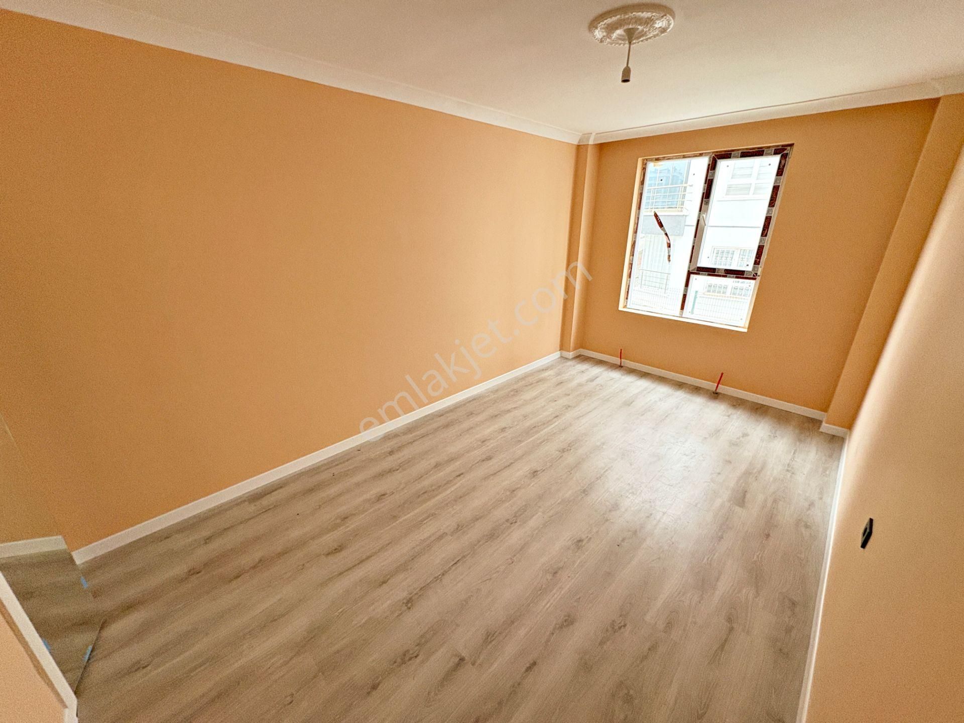 3+1 3.kat Ayvalı Merkezde Sıfır Geniş Oturum E.banyo Asansör - Görsel 31