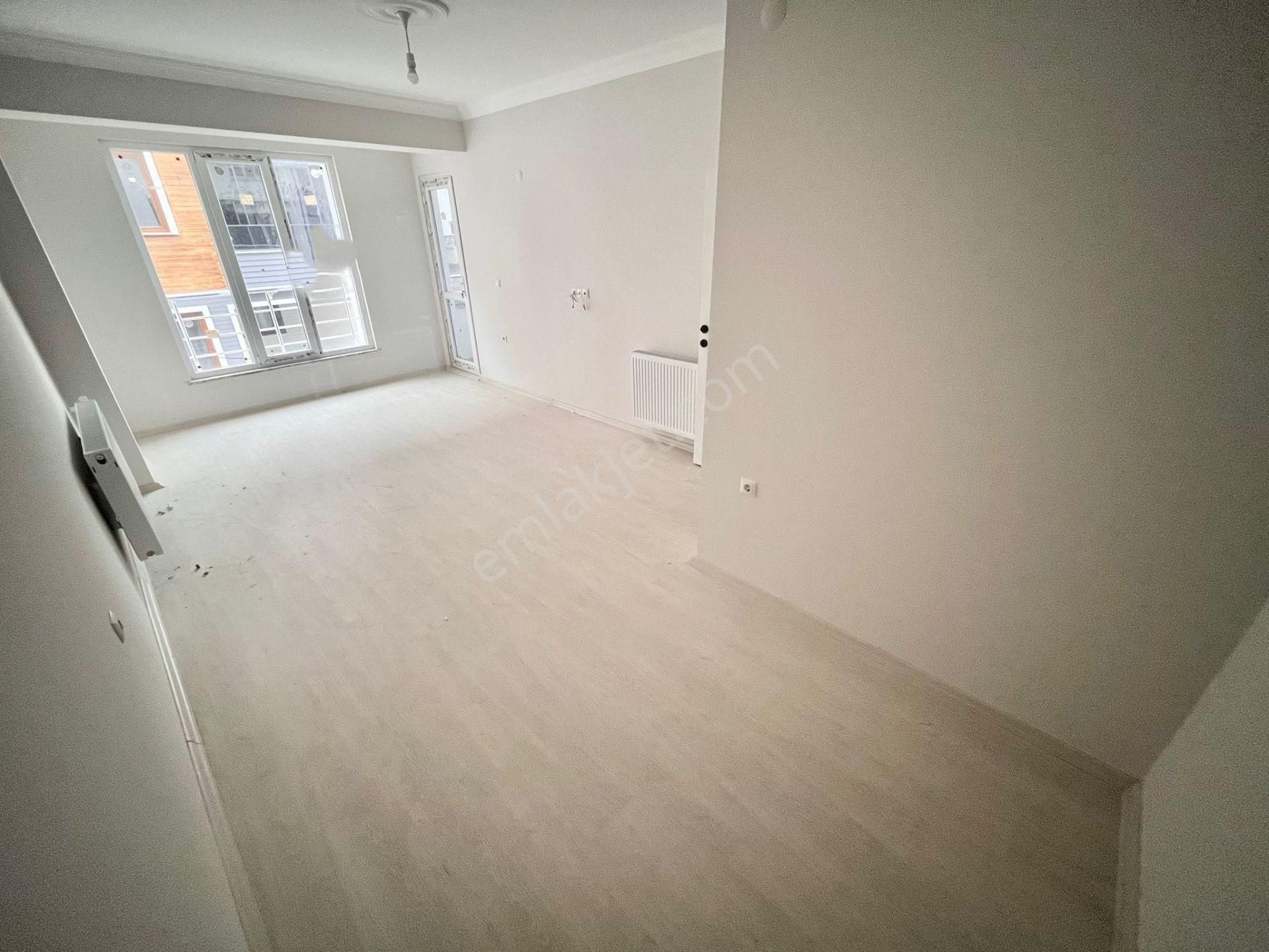 Yüksel'den Edremit'te Ayrı Mutfak Cam Balkonlu Arakat 2+1 Satılık Daire* - Görsel 13