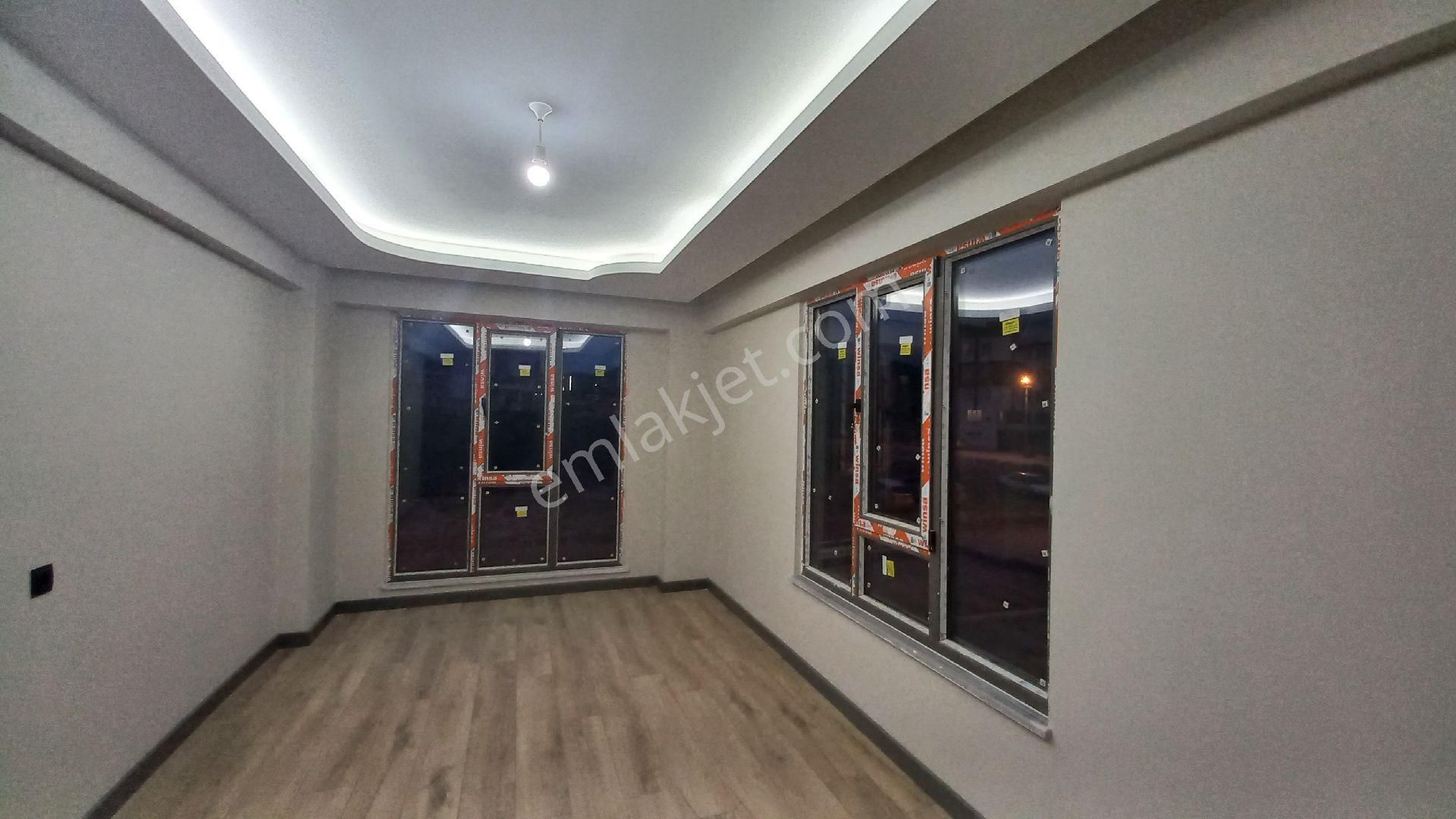 Vatan Emlak Dan Zafertepe De Sıfır 2+1 Kiralık Daire - Görsel 3