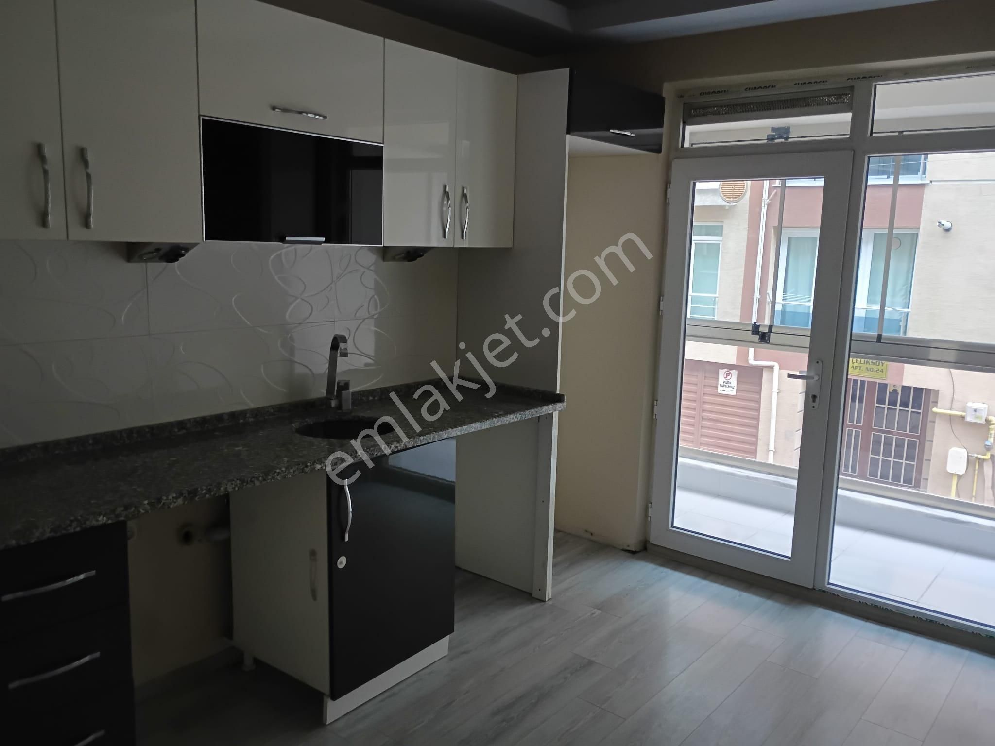 Century 21 Vizyondan Kumlubel'de Kiralık 3+1 Daire - Görsel 10