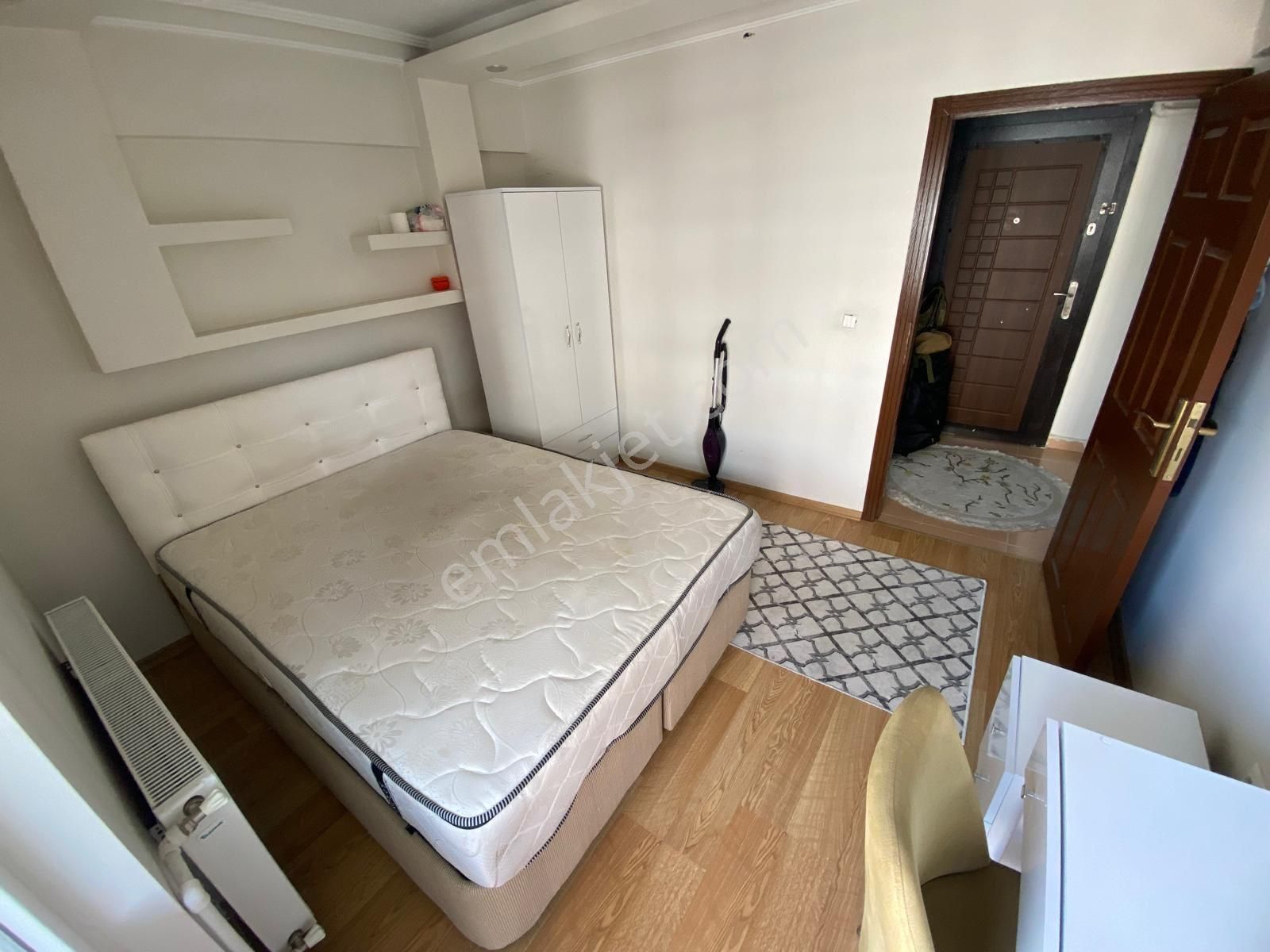 Torun'dan Yaşar Kemal Cad.eşyalı Asansörlü Arakat 1+1 Kiralık - Görsel 10