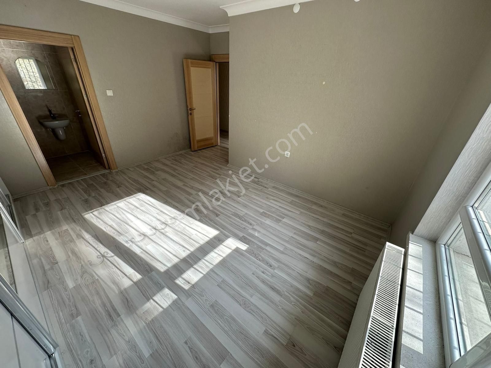 Hakan'dan Çift Banyo, Asansörlü 4+1 Ultra Lüx Yapıda (yeni Bina) - Görsel 22