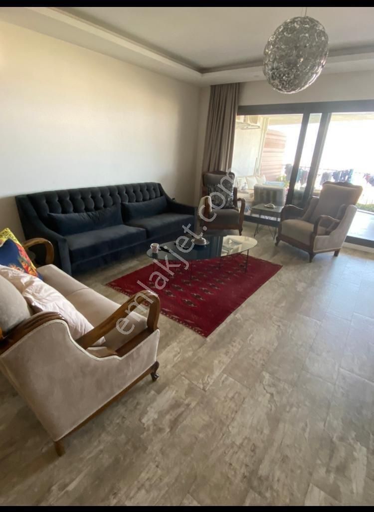 Kuşadası'nın En Nezih Semti Ege Mahallesi'nde Full Deniz Manzaralı 3+1 Lüx Satılık Daire - Görsel 4