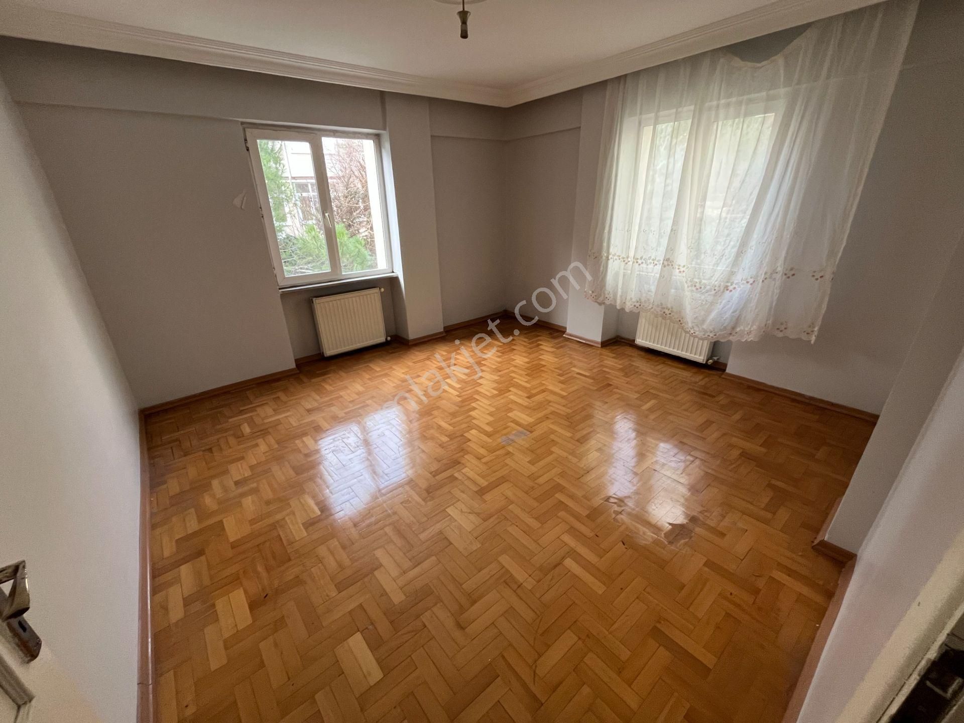 Büyükçekmece Fatih Mah İçi Yapılı Temiz Merkezi Geniş 3+1 Kiralık Daire - Görsel 9