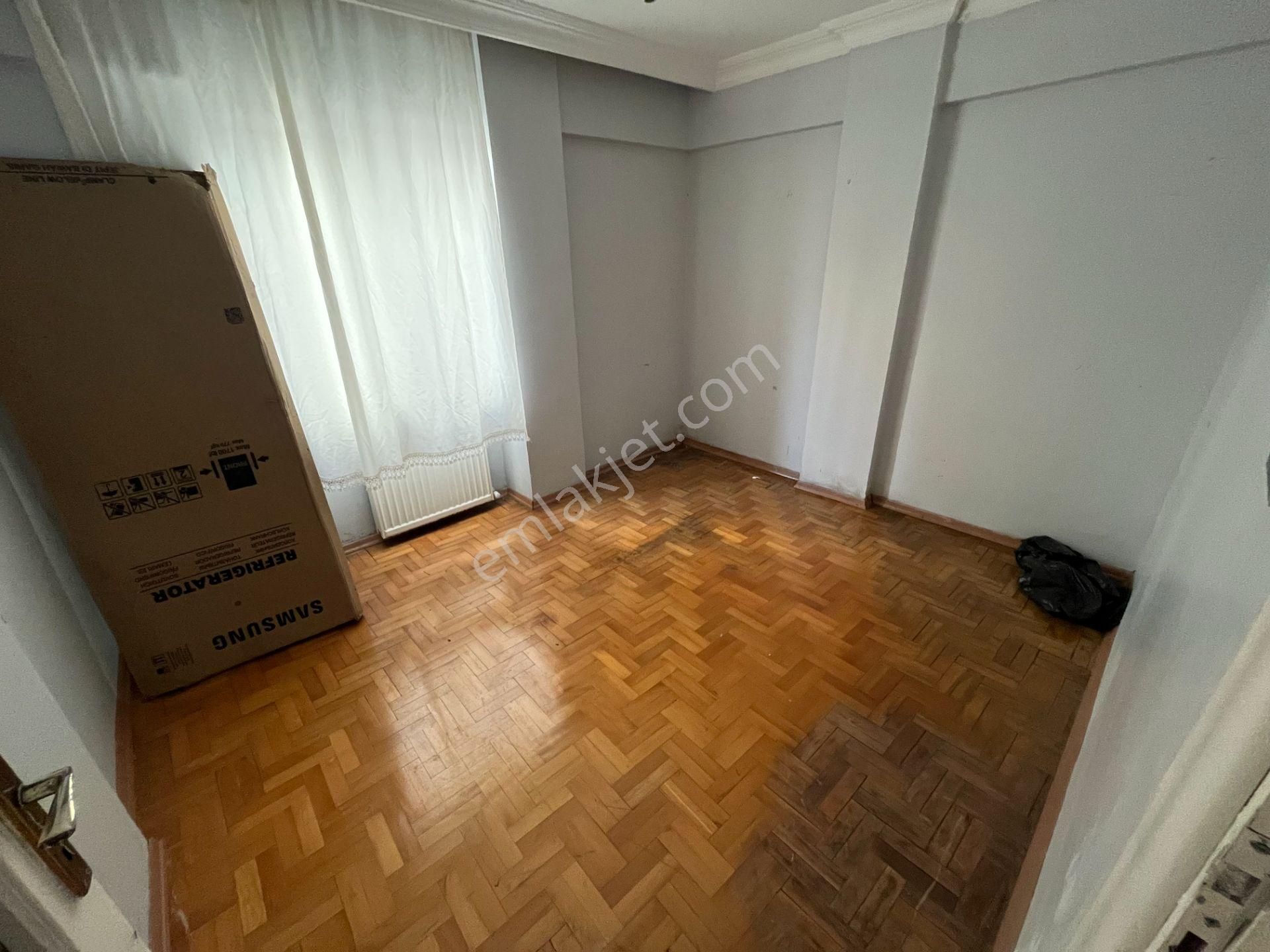 Büyükçekmece Fatih Mah İçi Yapılı Temiz Merkezi Geniş 3+1 Kiralık Daire - Görsel 11