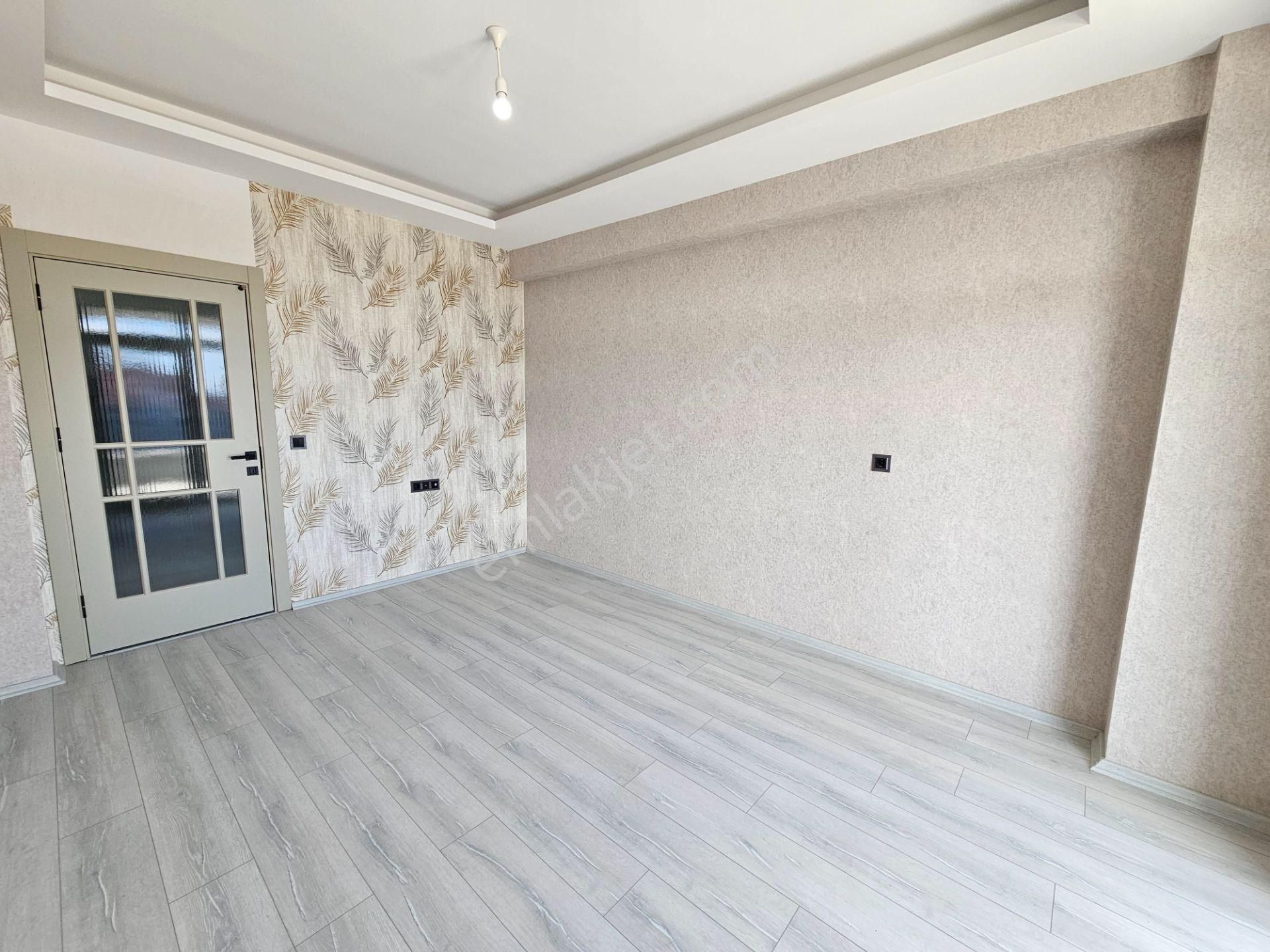 İşyapar Dan Mete Konokakları Yakını Site İçinde 3+1 Lüks Daire - Görsel 24